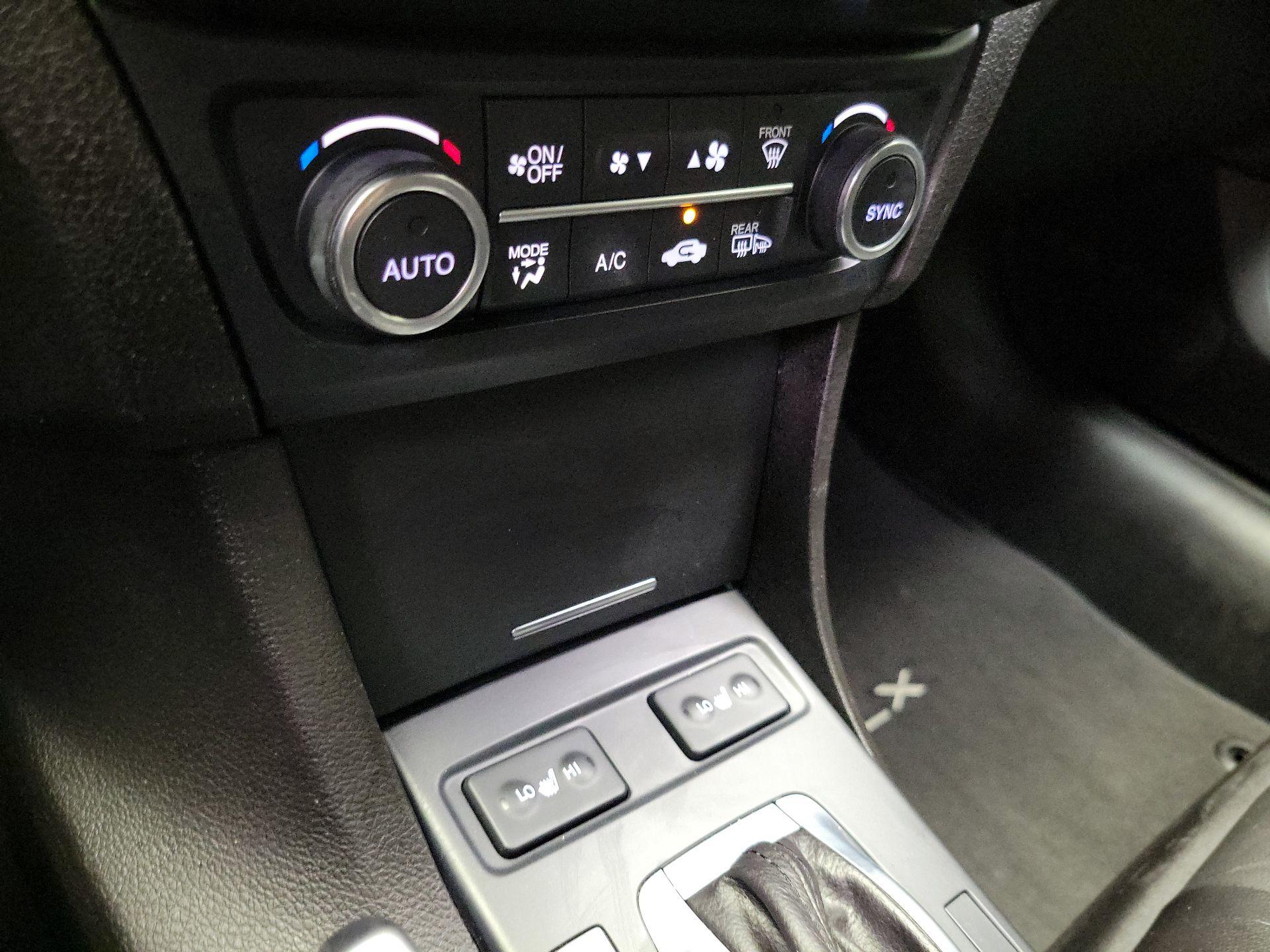 Thumbnail: 2021 Acura ILX - 16