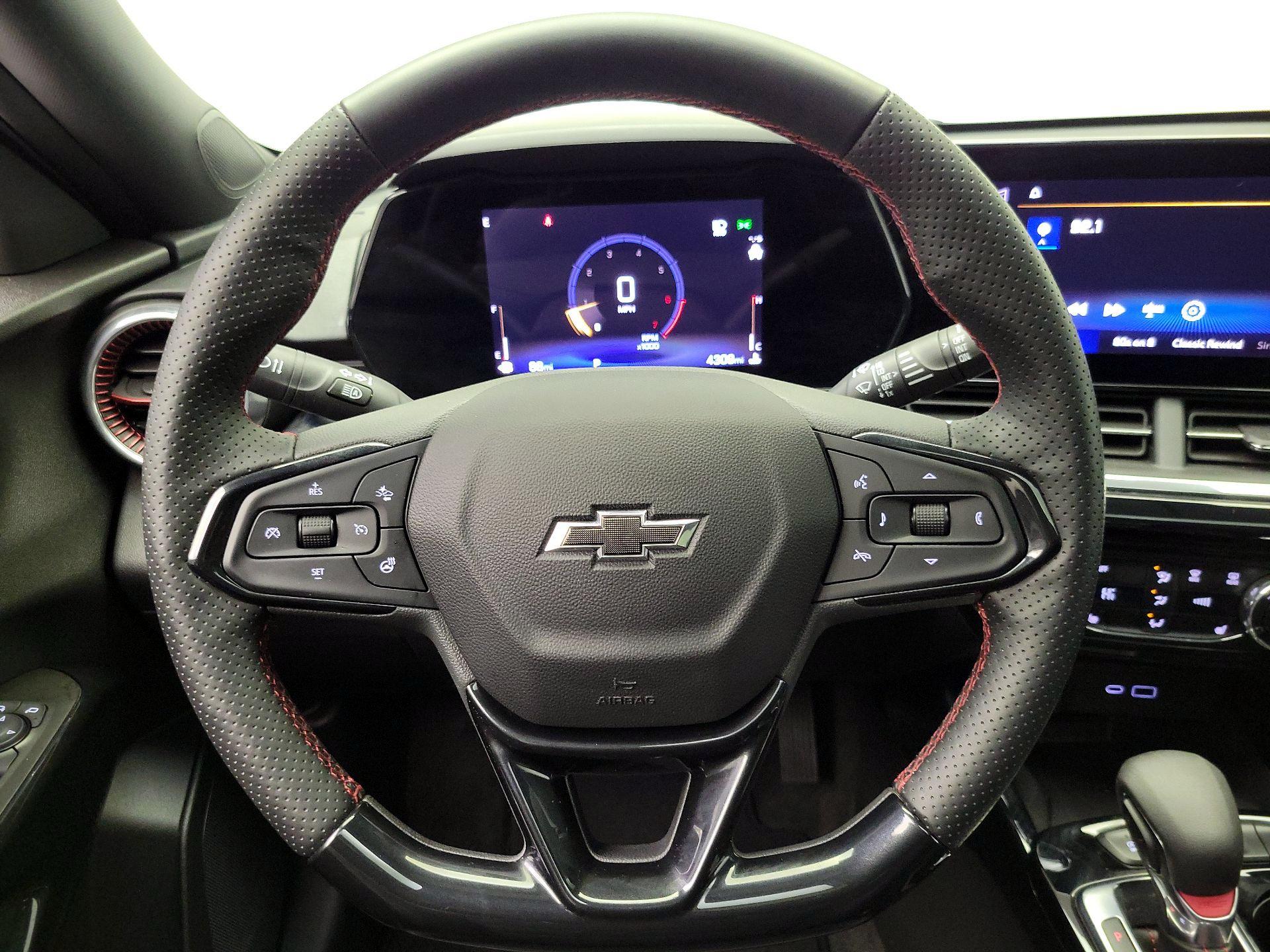 Thumbnail: 2025 Chevrolet Trax - 10