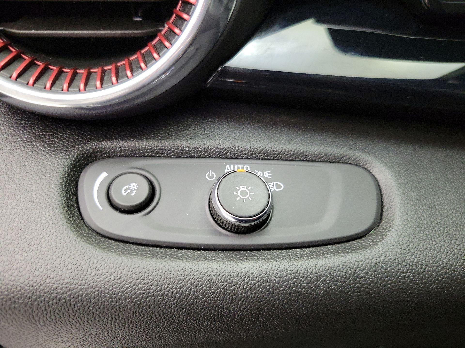 Thumbnail: 2025 Chevrolet Trax - 13