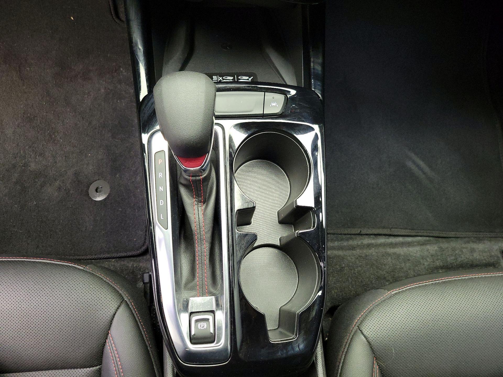 Thumbnail: 2025 Chevrolet Trax - 17