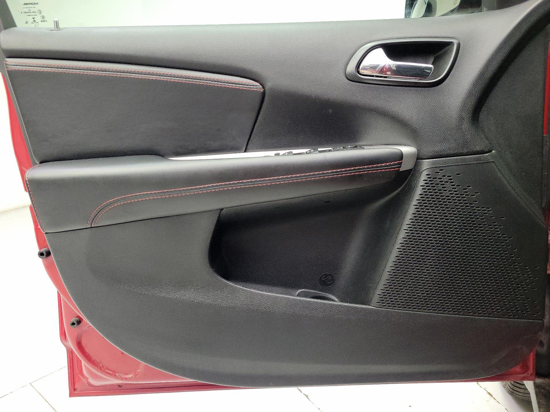 Thumbnail: 2018 Dodge Journey - 12