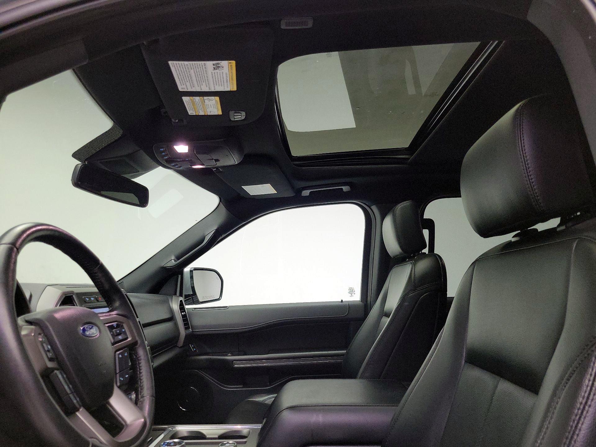 Thumbnail: 2020 Ford Expedition - 19