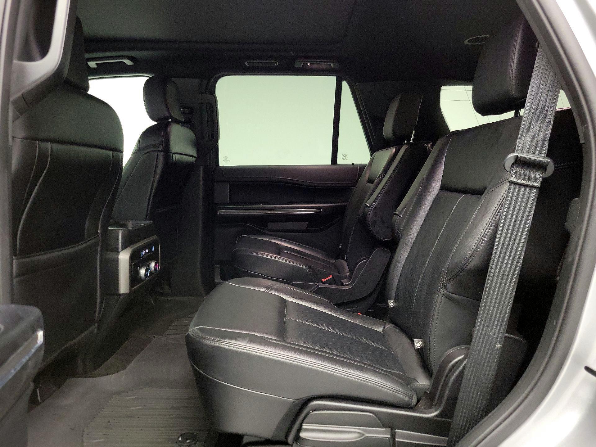 Thumbnail: 2020 Ford Expedition - 20