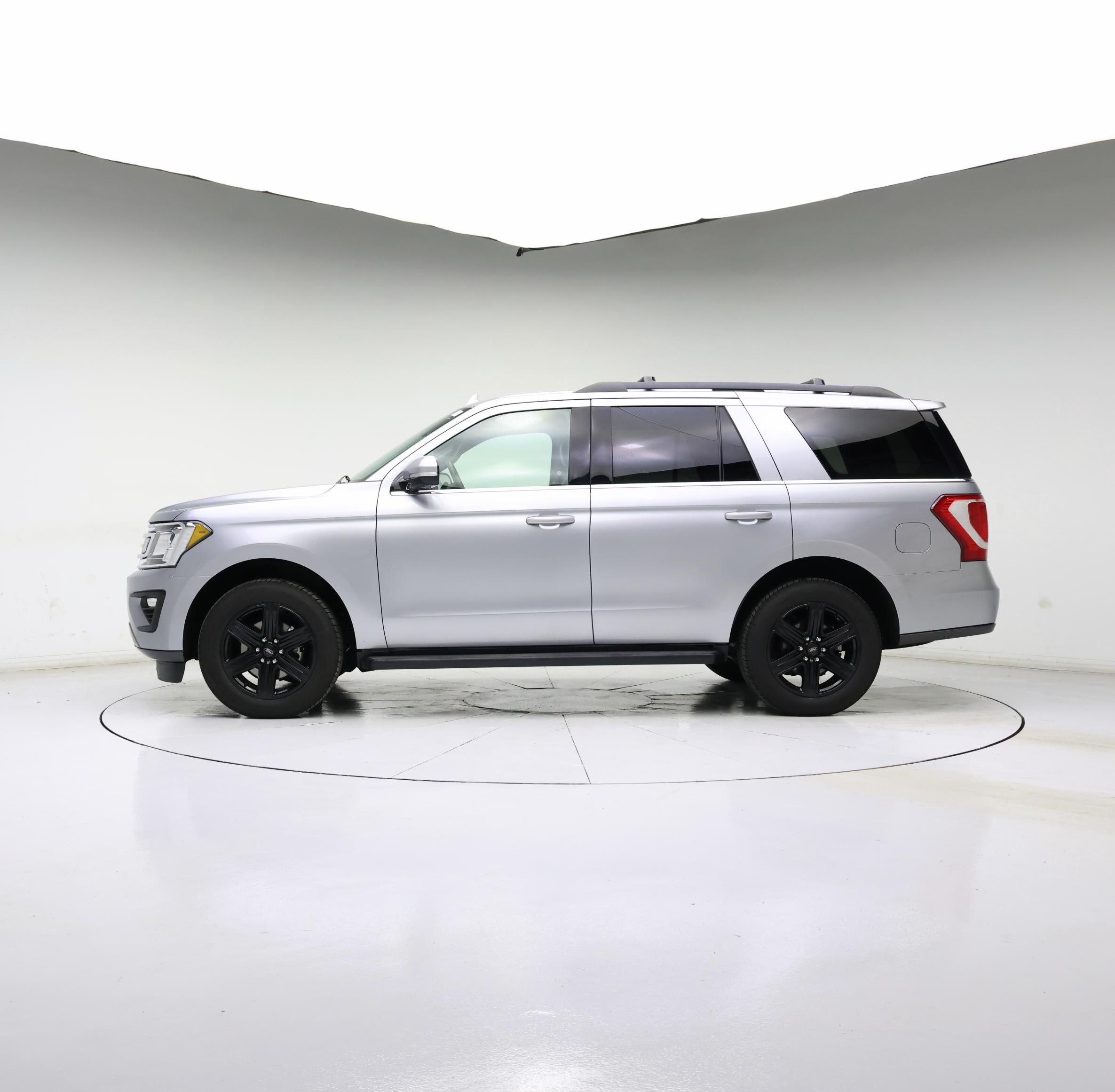 Thumbnail: 2020 Ford Expedition - 3