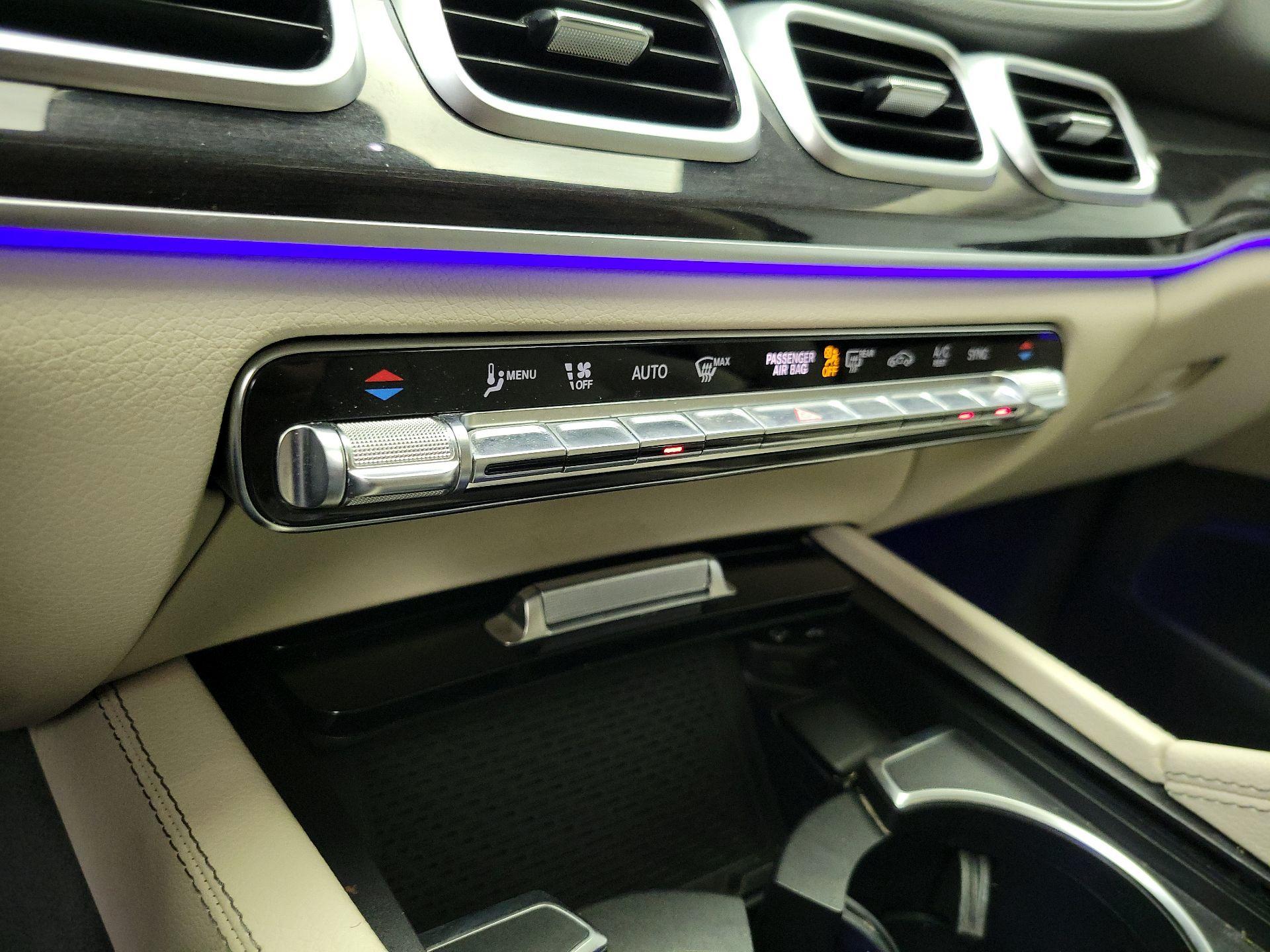 Thumbnail: 2020 Mercedes-Benz GLE - 17