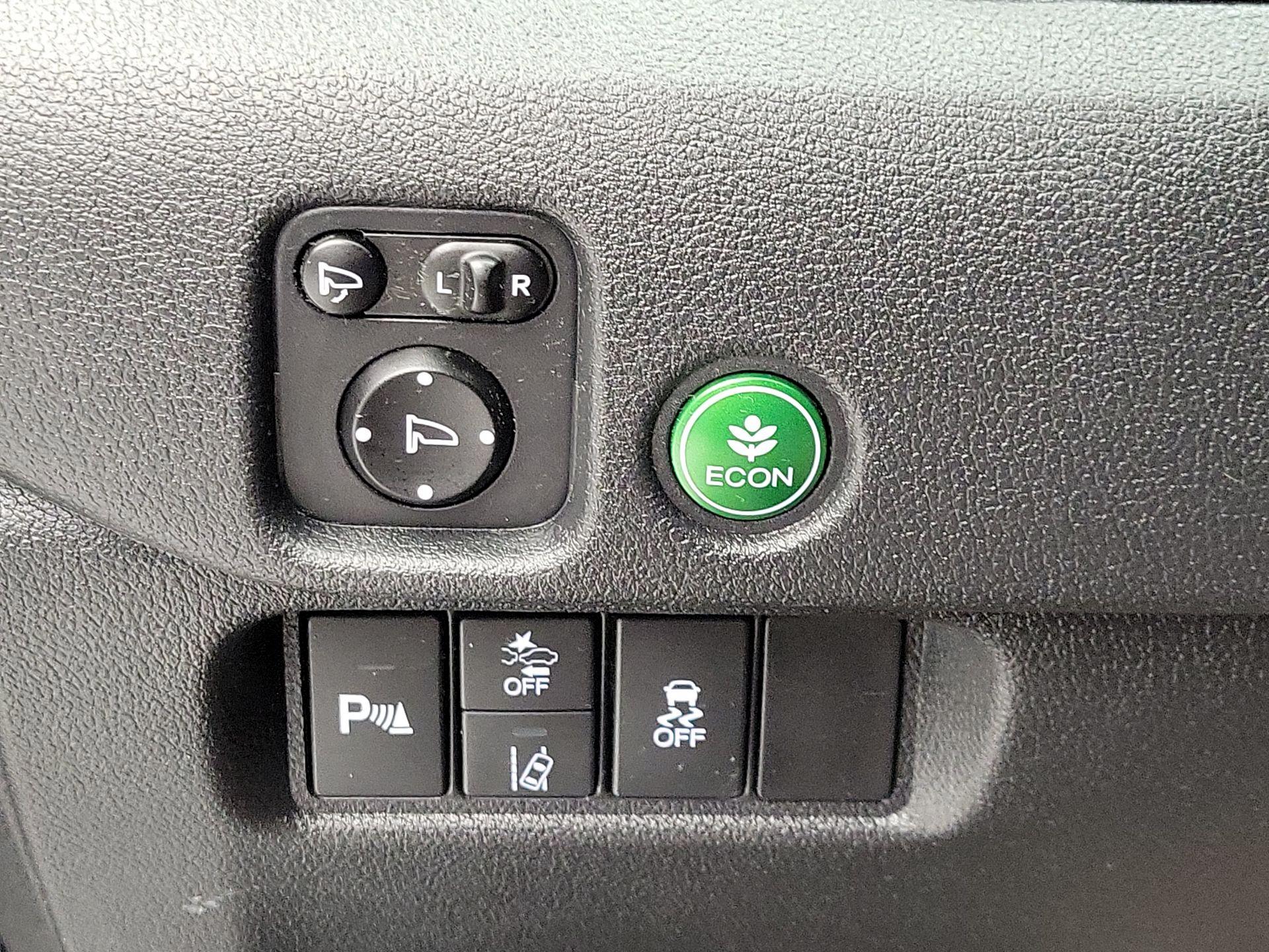 Thumbnail: 2019 Honda Passport - 13