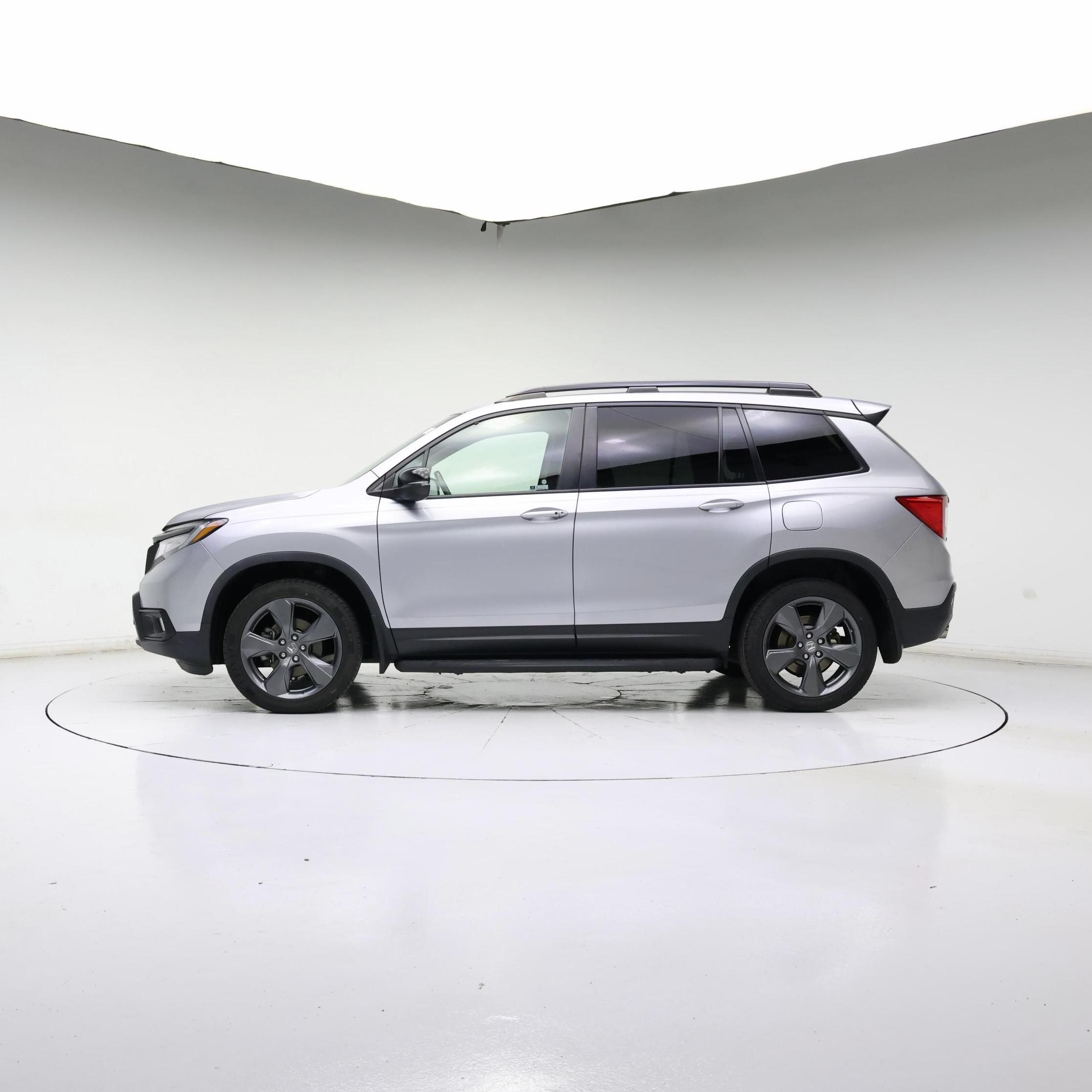 Thumbnail: 2019 Honda Passport - 3