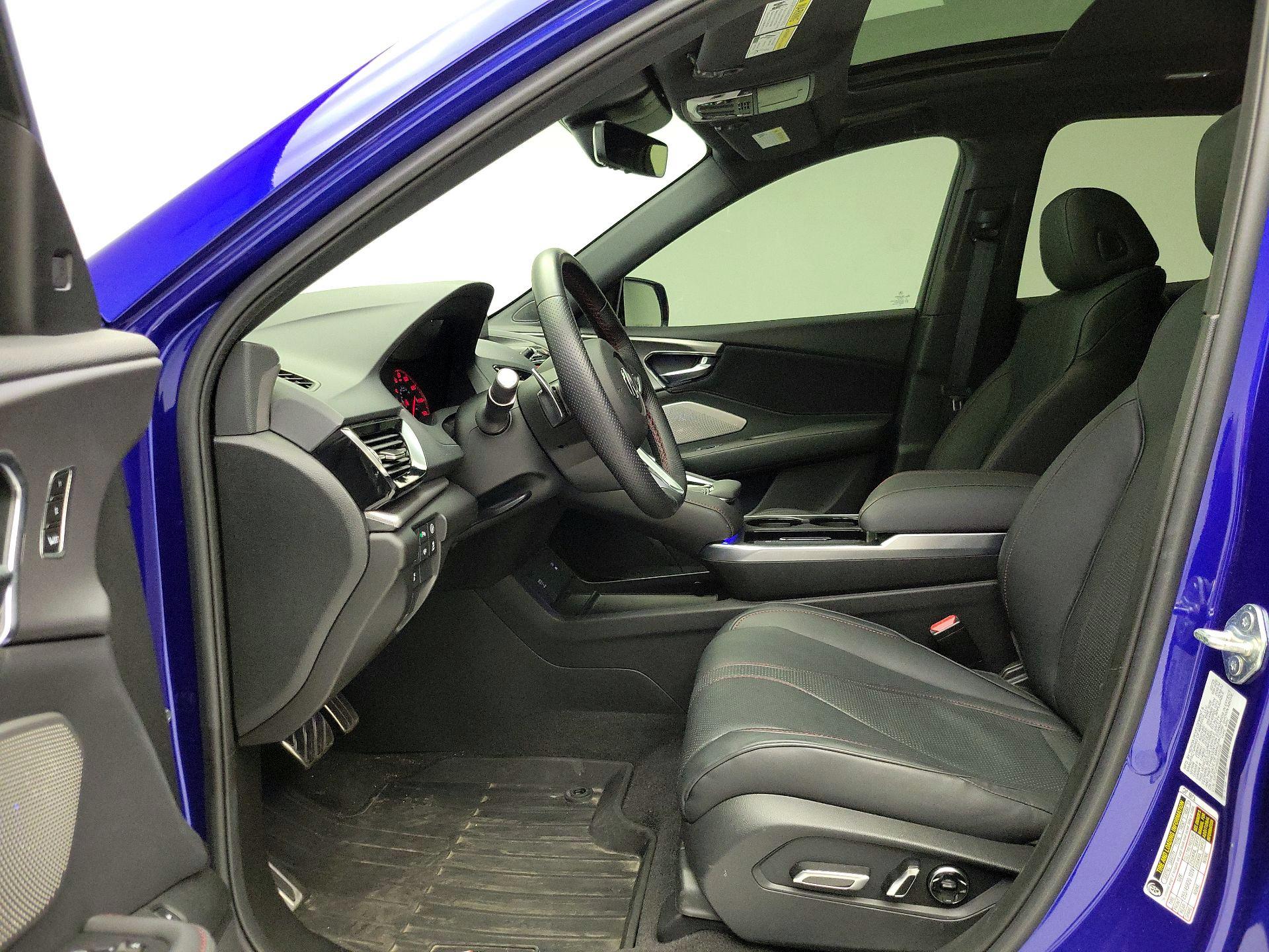 Thumbnail: 2025 Acura RDX - 11