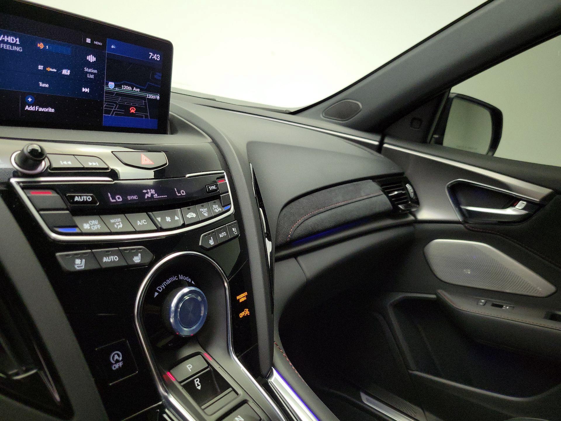 Thumbnail: 2025 Acura RDX - 17