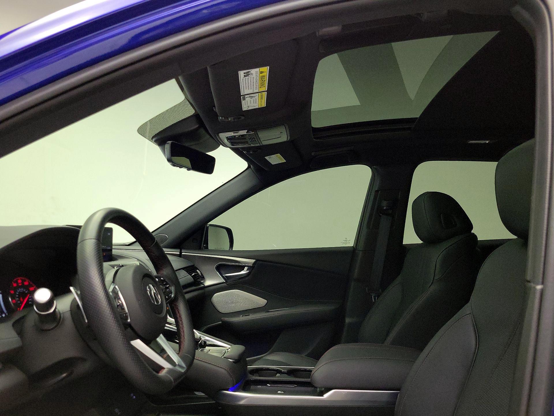 Thumbnail: 2025 Acura RDX - 20