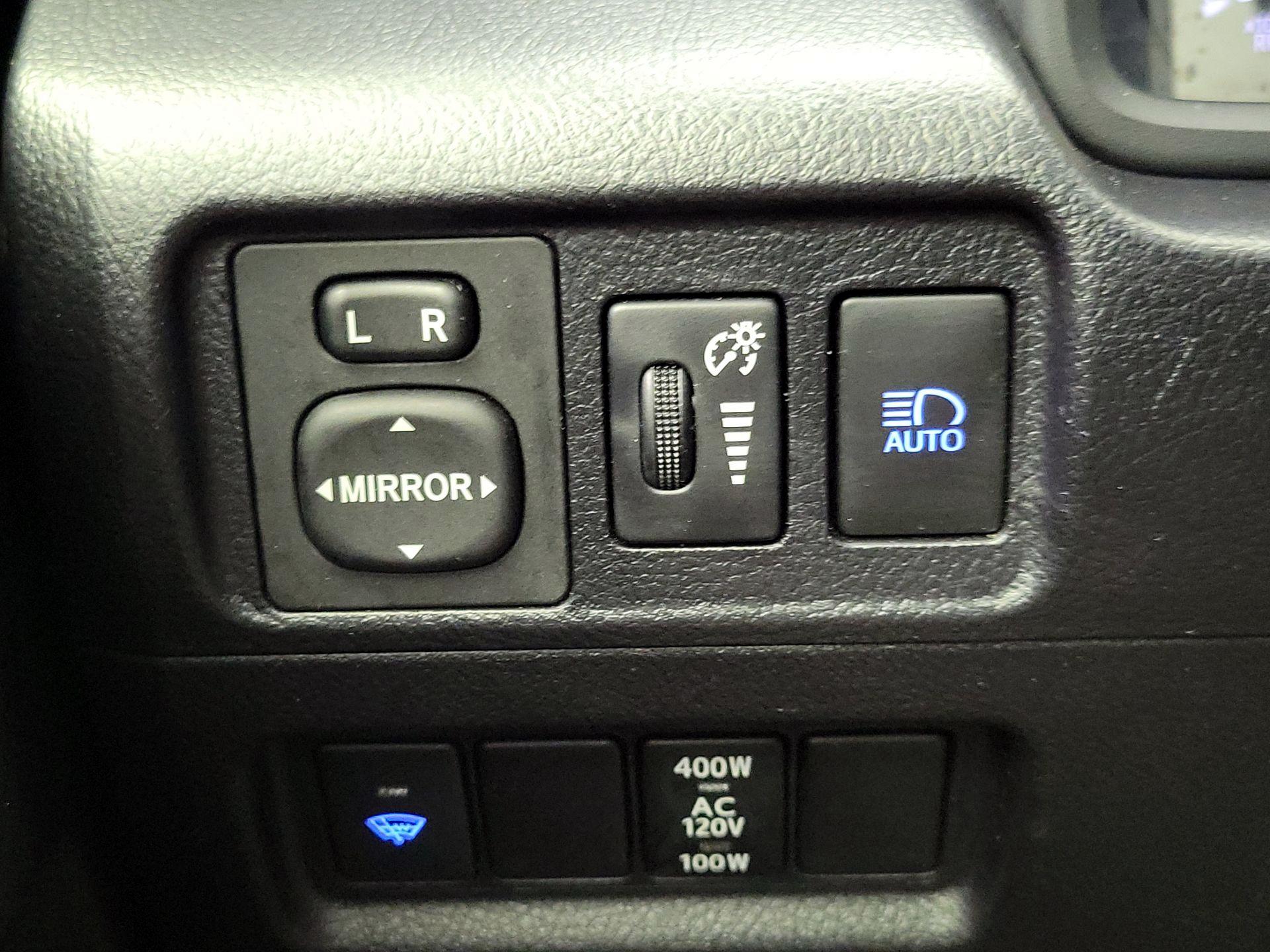 Thumbnail: 2020 Toyota 4Runner - 13