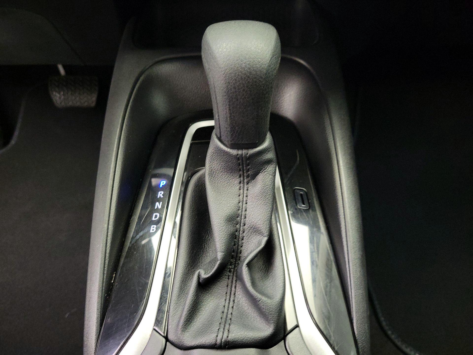 Thumbnail: 2025 Toyota Corolla - 18