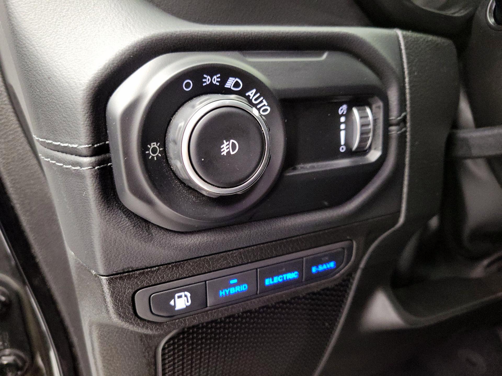 Thumbnail: 2024 Jeep Wrangler - 13