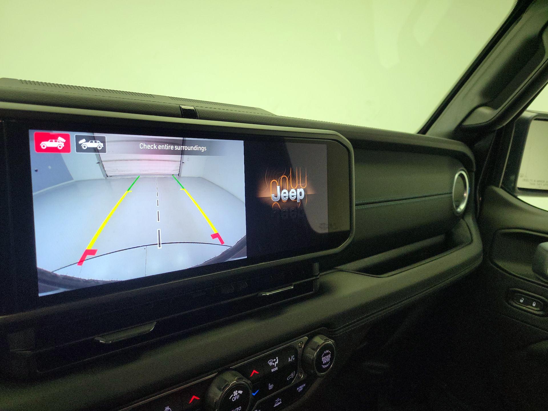 Thumbnail: 2024 Jeep Wrangler - 15