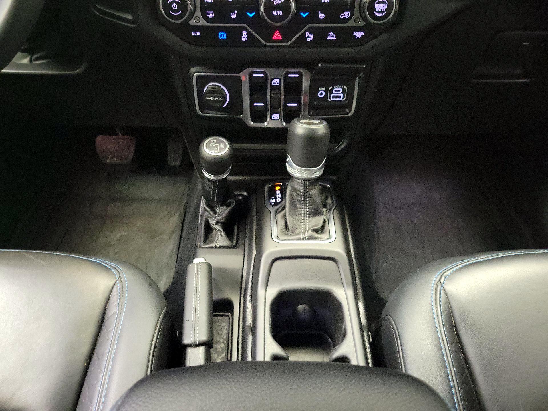 Thumbnail: 2024 Jeep Wrangler - 18