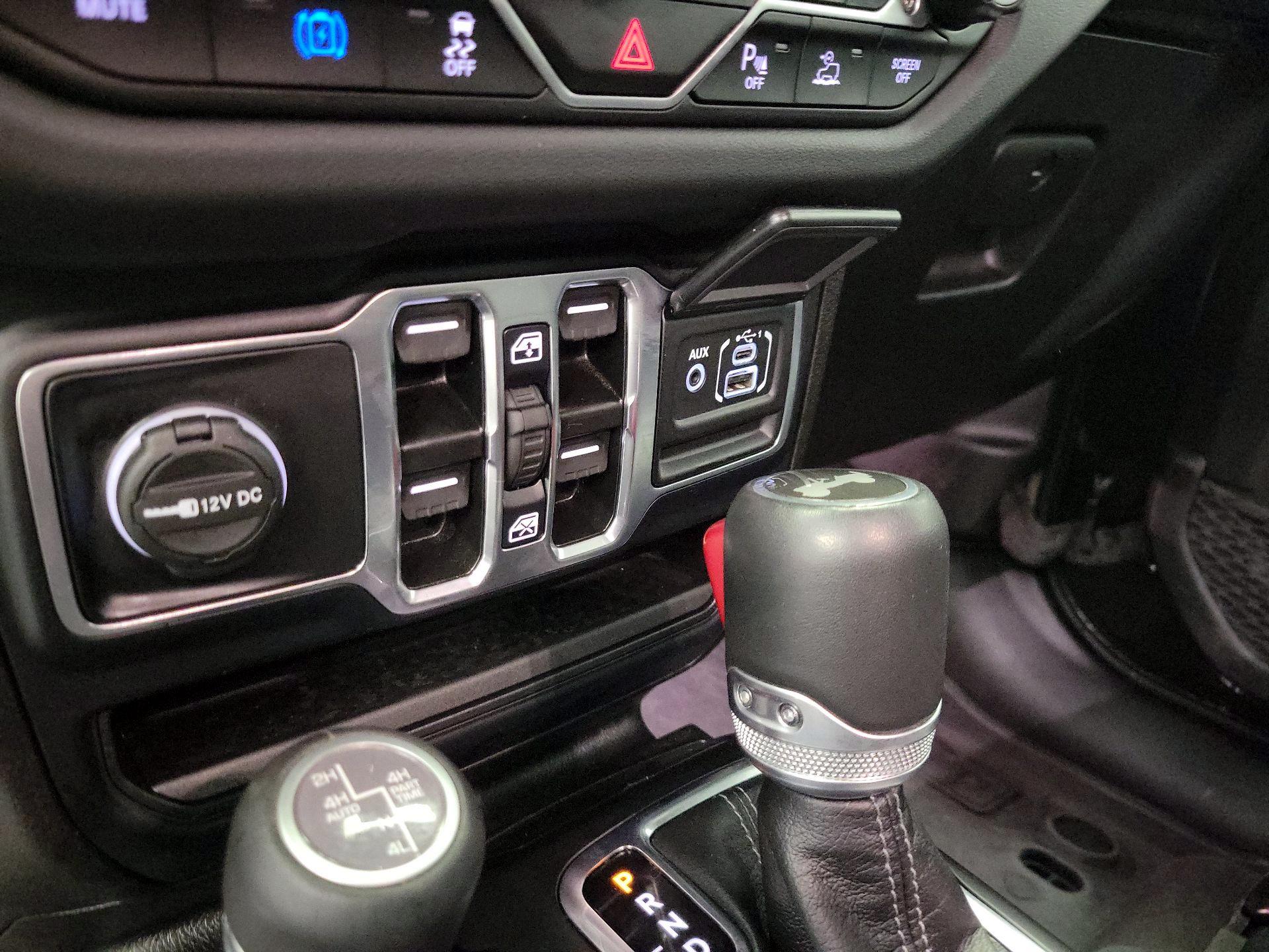 Thumbnail: 2024 Jeep Wrangler - 19