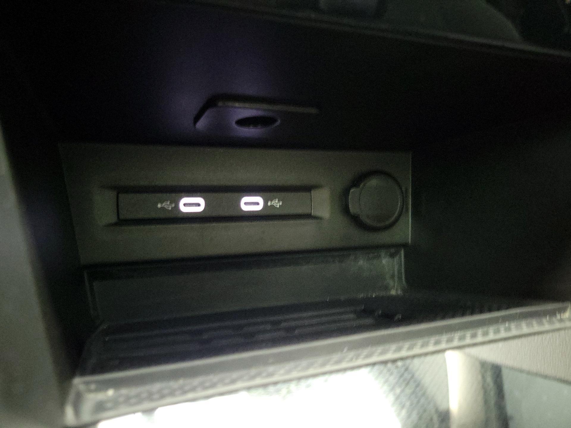 Thumbnail: 2025 Volkswagen Taos - 18