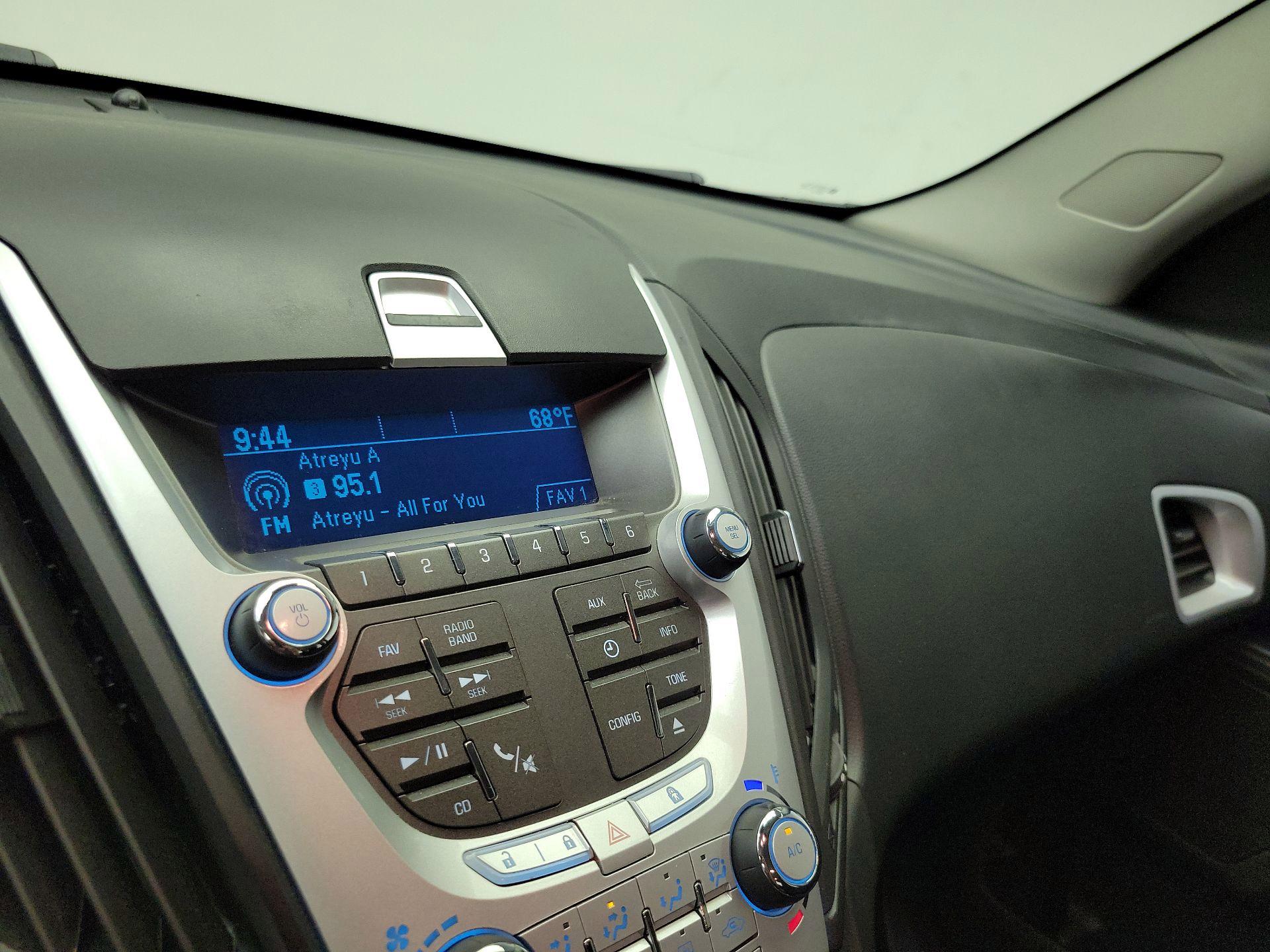 Thumbnail: 2015 Chevrolet Equinox - 13