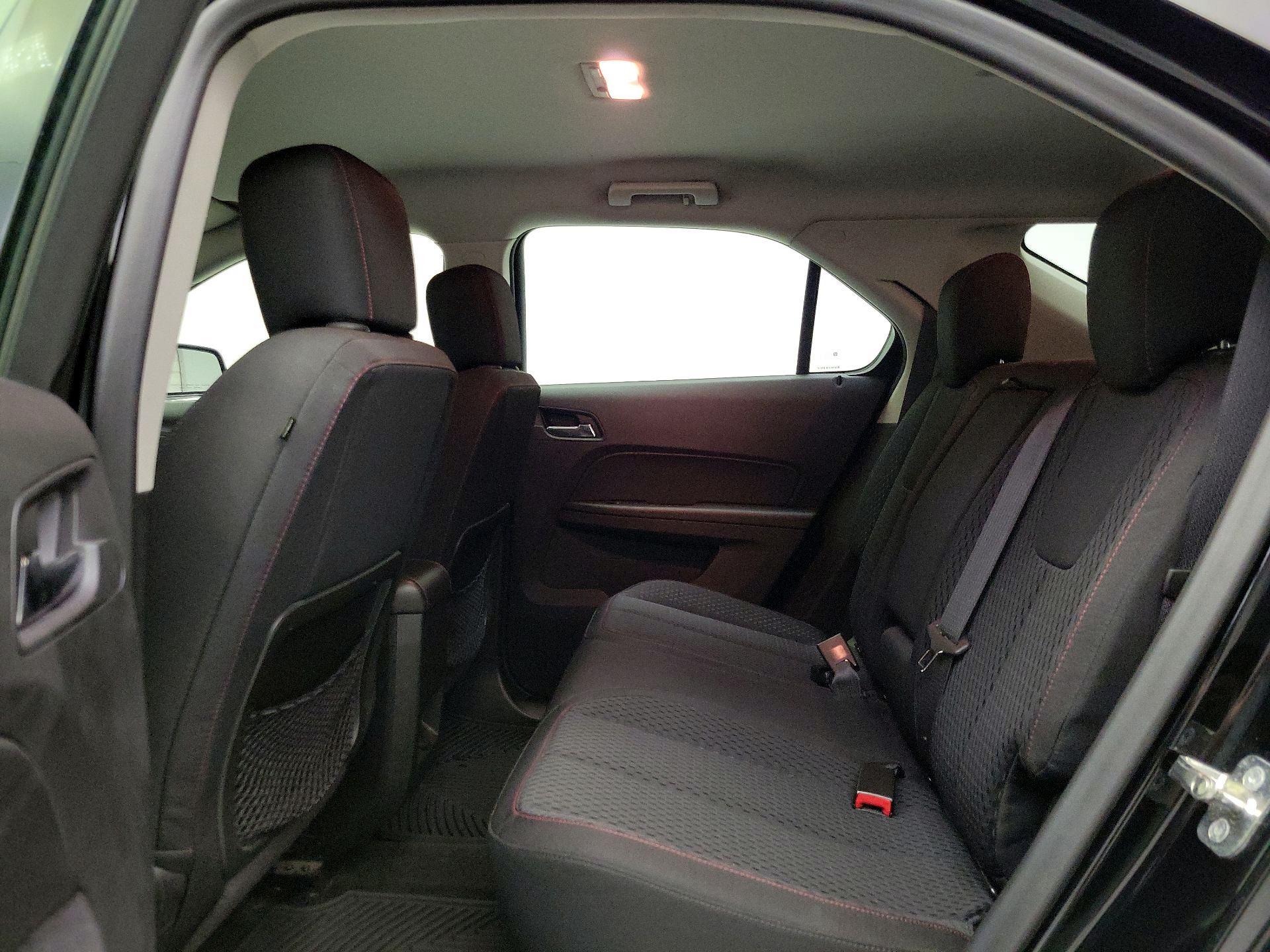 Thumbnail: 2015 Chevrolet Equinox - 17