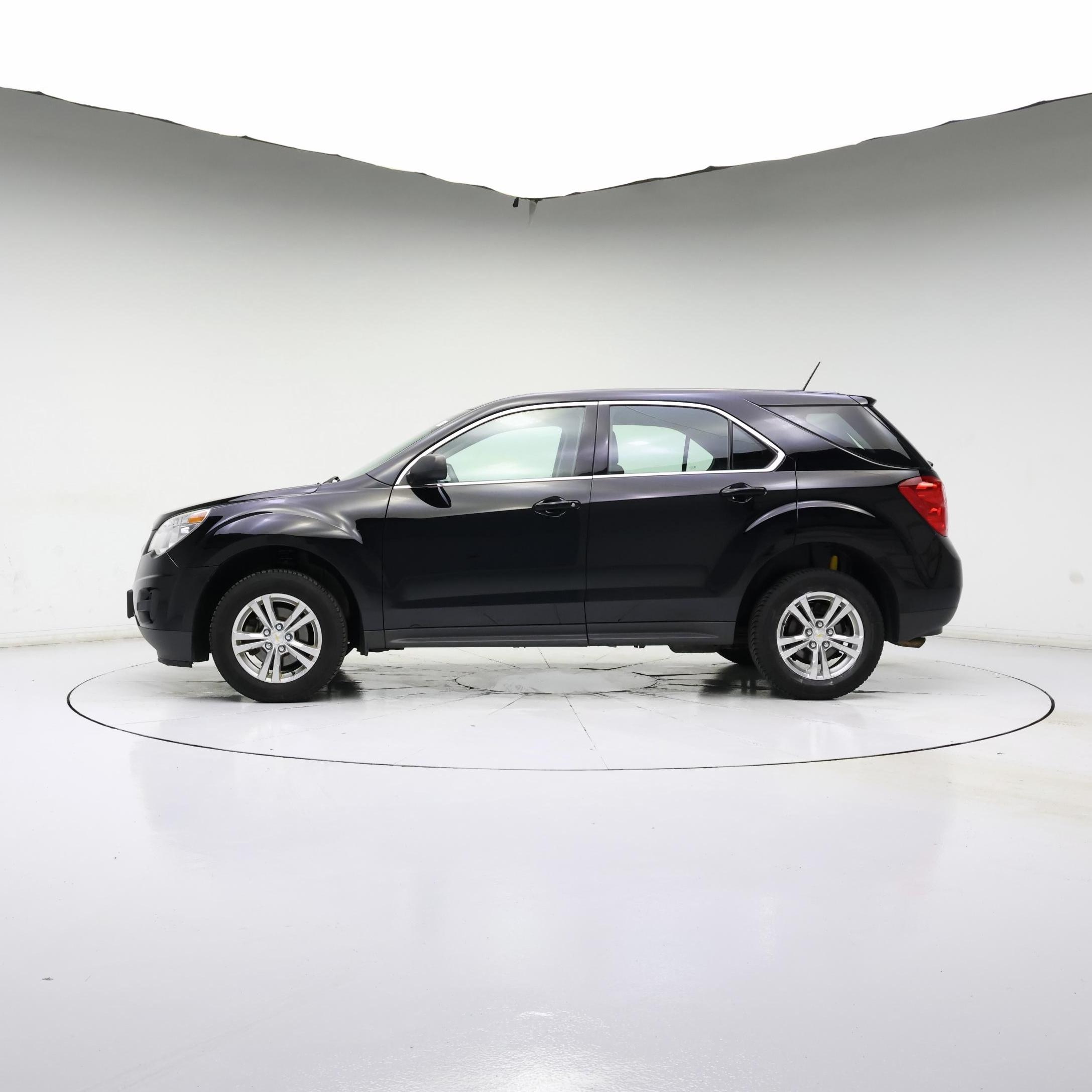 Thumbnail: 2015 Chevrolet Equinox - 3