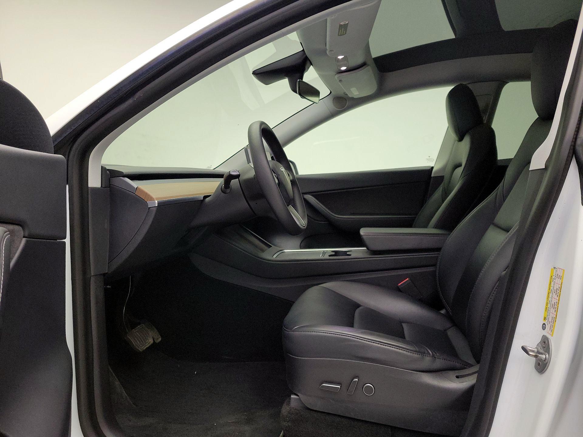 Thumbnail: 2021 Tesla Model Y - 11