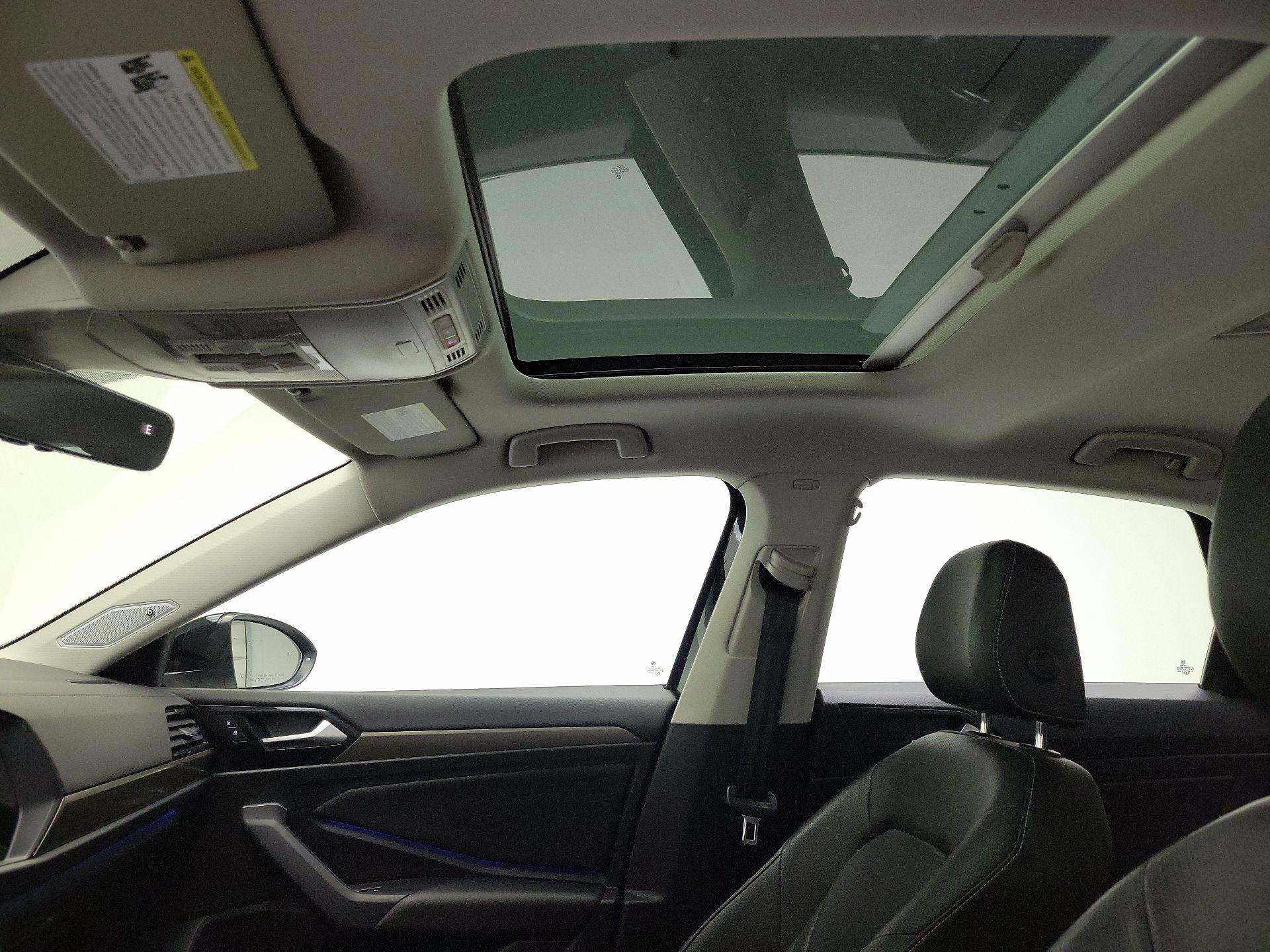 Thumbnail: 2021 Volkswagen Jetta - 20