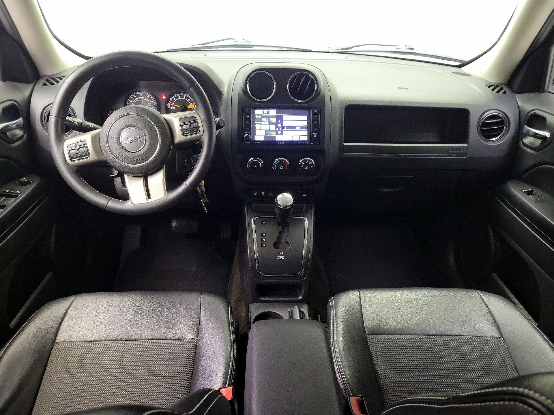 Thumbnail: 2014 Jeep Patriot - 9