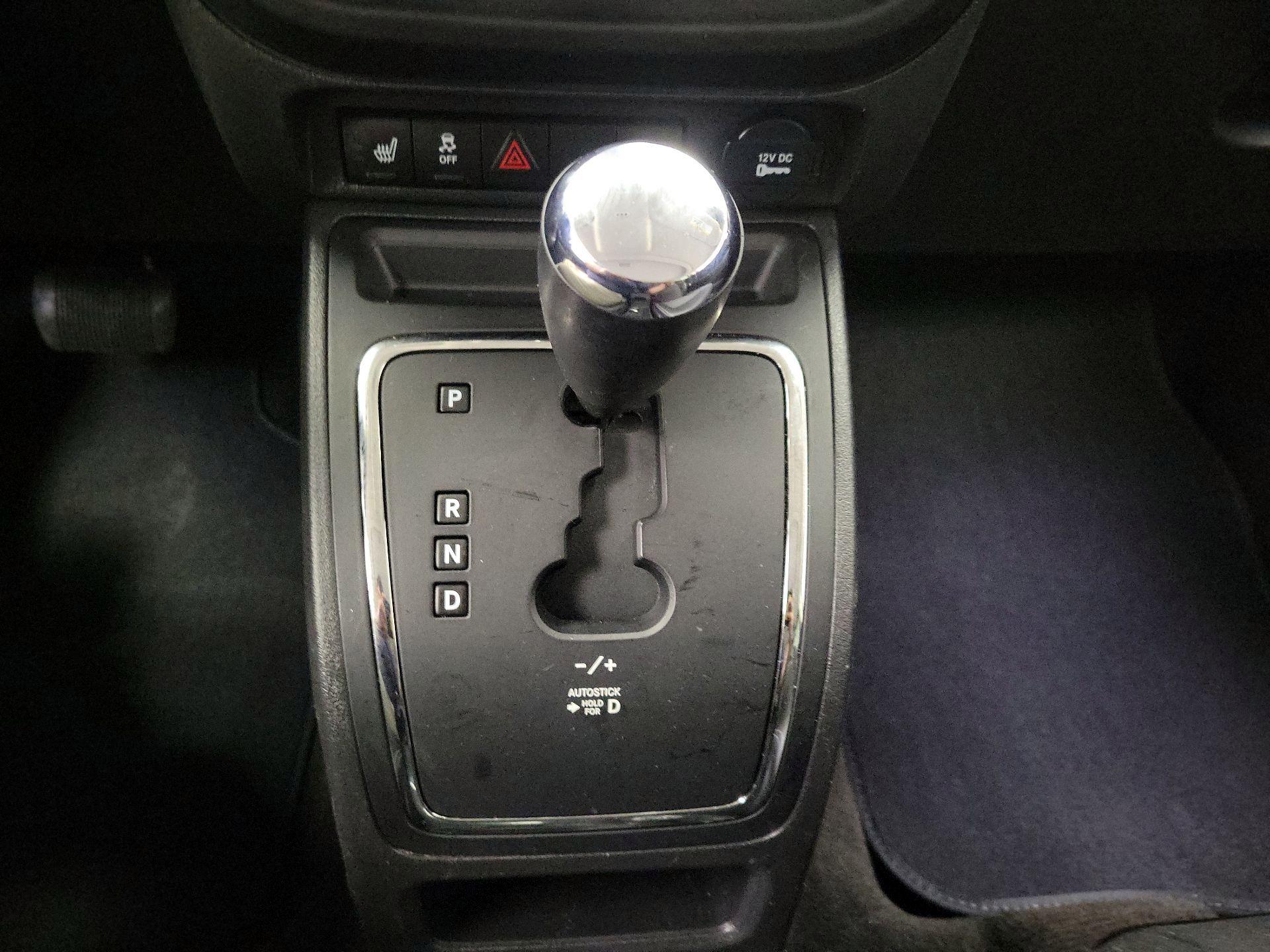 Thumbnail: 2014 Jeep Patriot - 15