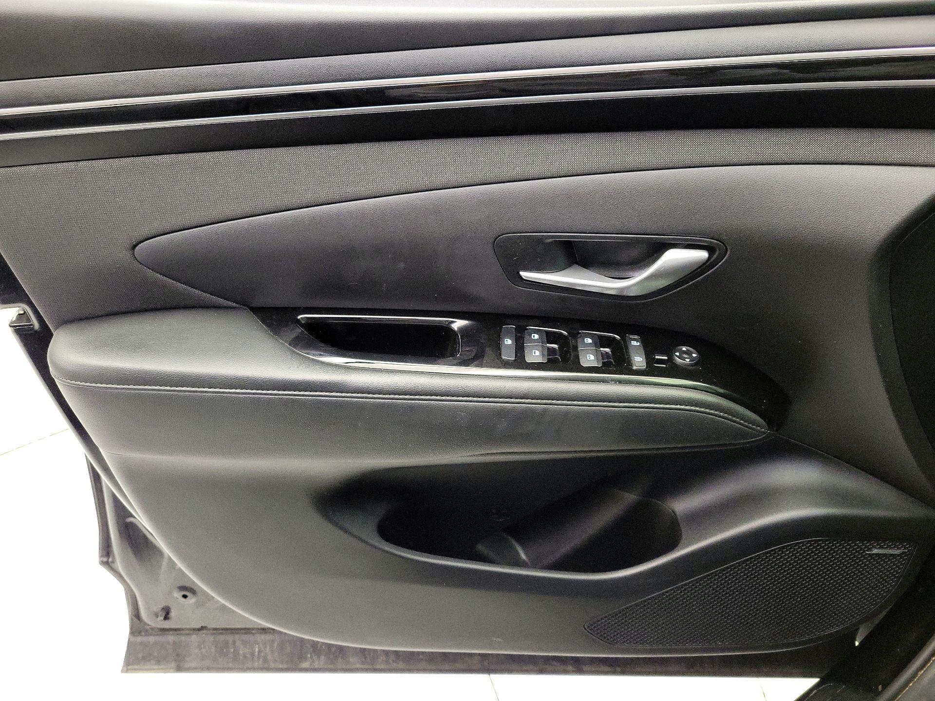 Thumbnail: 2022 Hyundai Tucson - 12