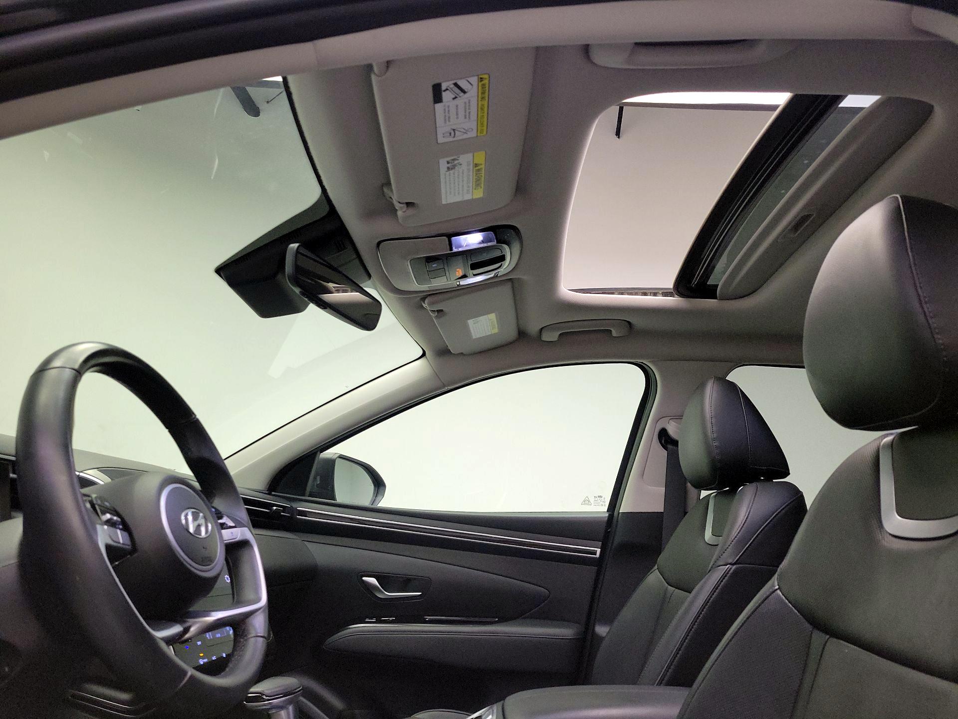 Thumbnail: 2022 Hyundai Tucson - 18