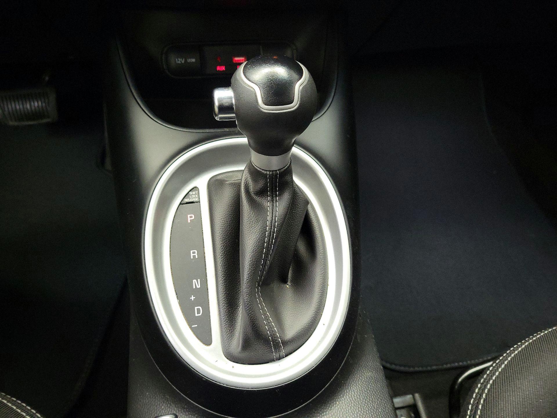 Thumbnail: 2017 Kia Soul - 17