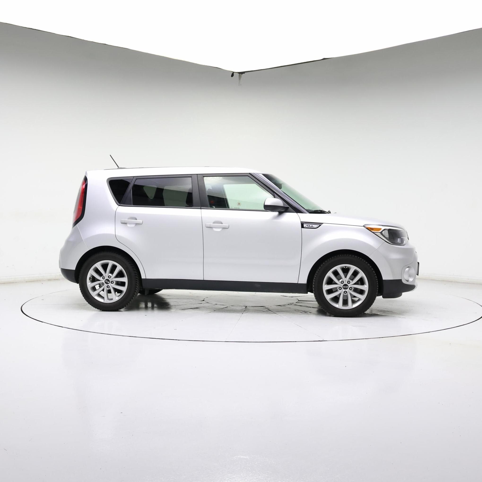 Thumbnail: 2017 Kia Soul - 7