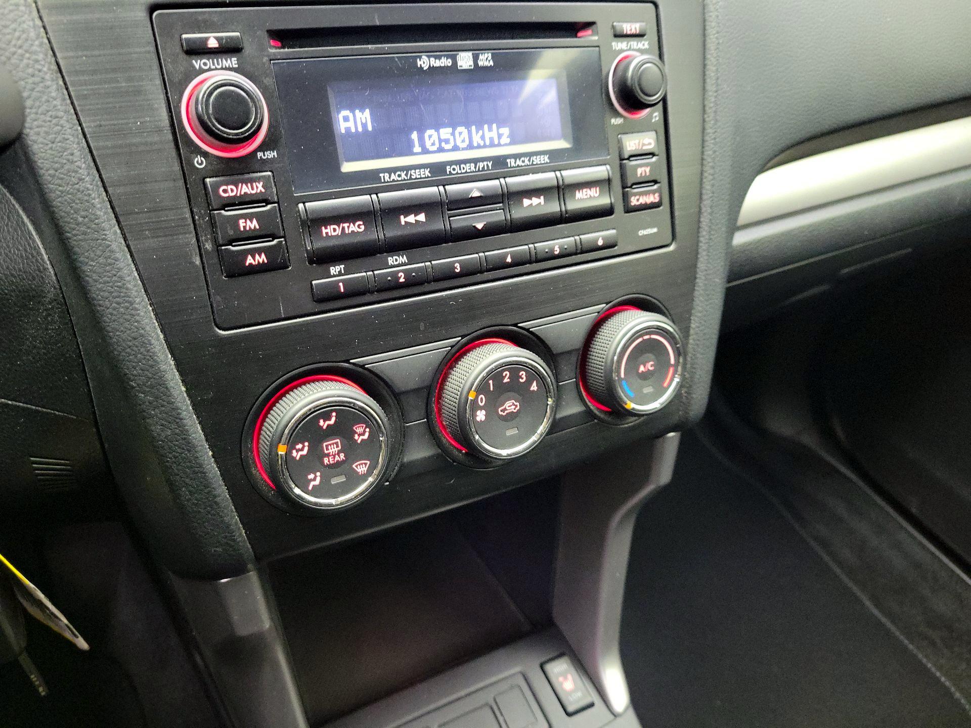 Thumbnail: 2015 Subaru Forester - 15