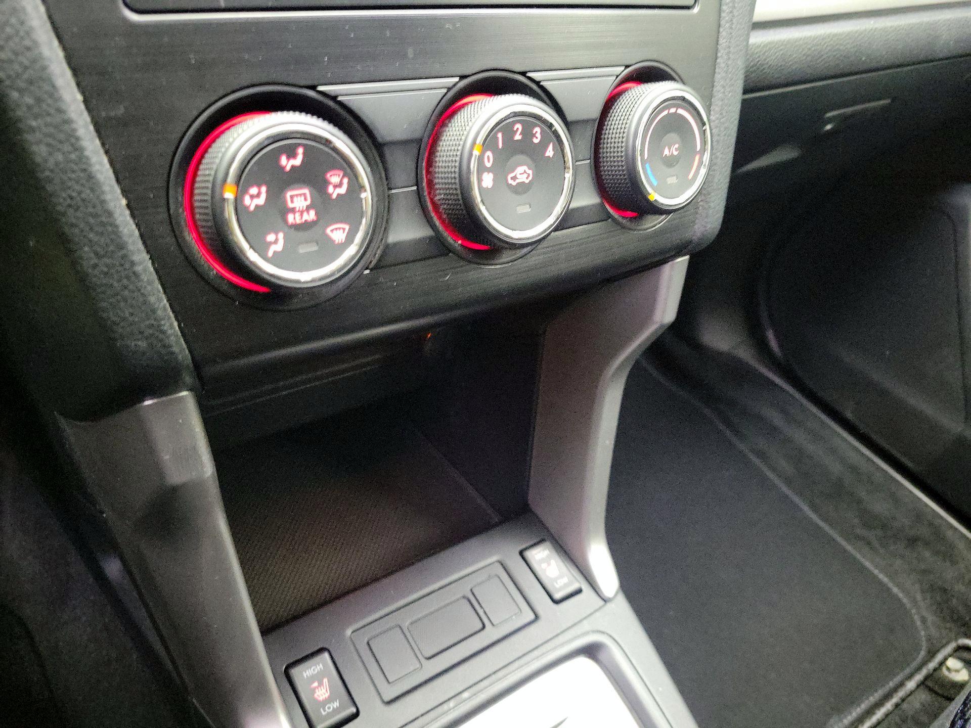 Thumbnail: 2015 Subaru Forester - 16