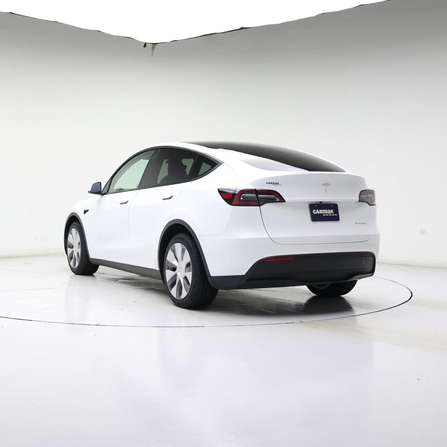 Thumbnail: 2023 Tesla Model Y - 2