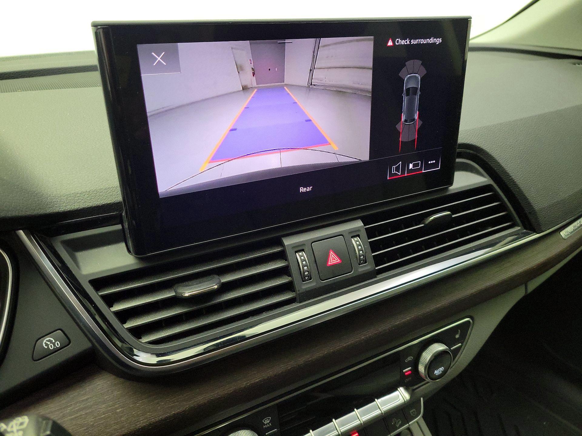 Thumbnail: 2022 Audi Q5 - 14