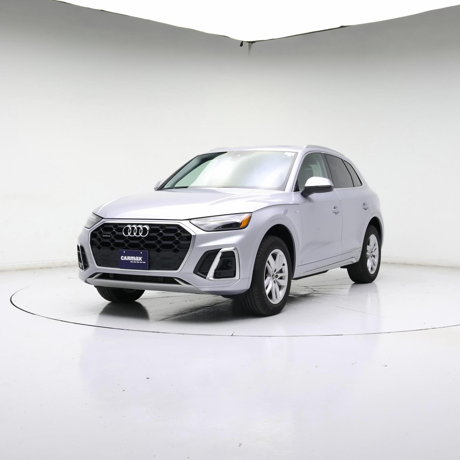 Thumbnail: 2022 Audi Q5 - 4