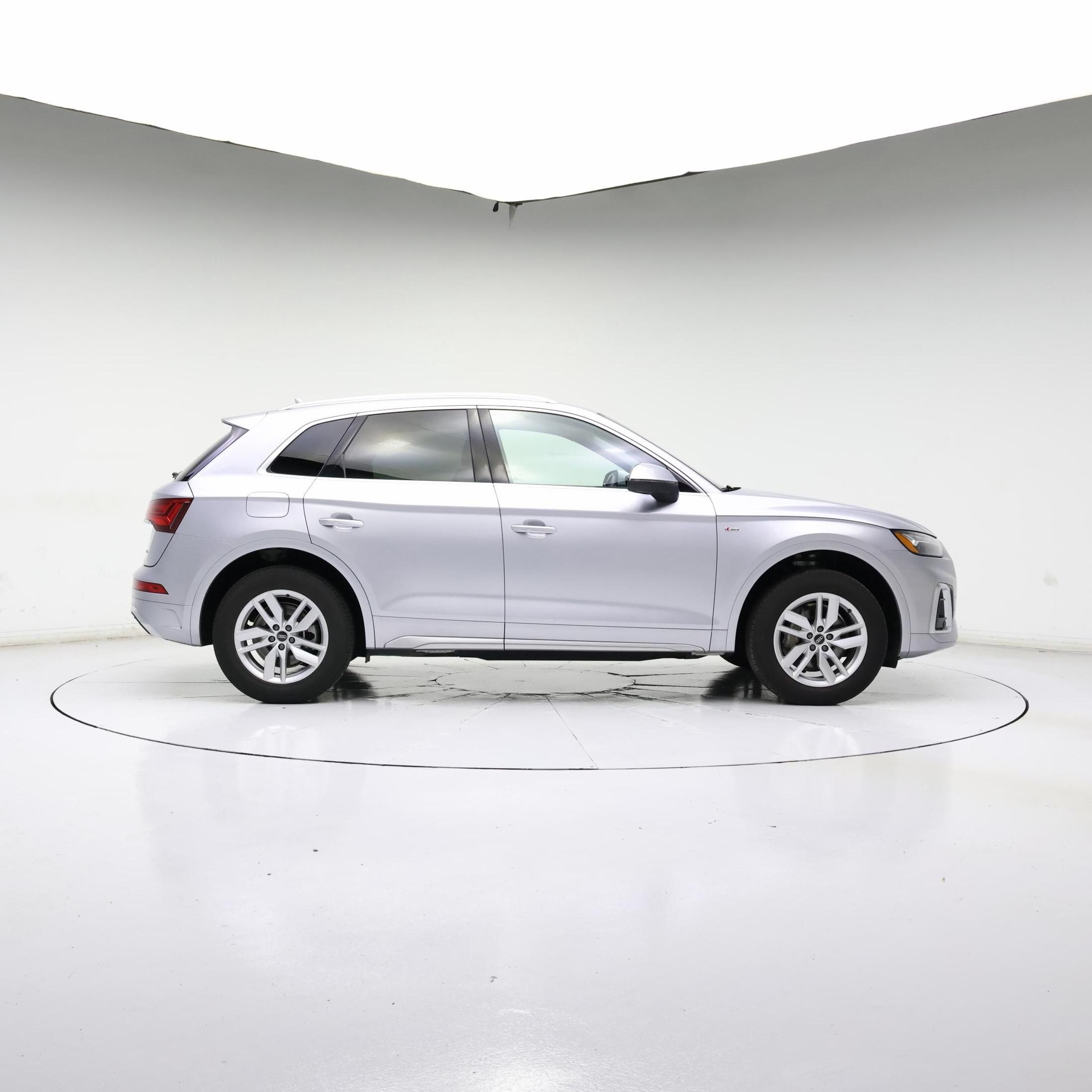 Thumbnail: 2022 Audi Q5 - 7