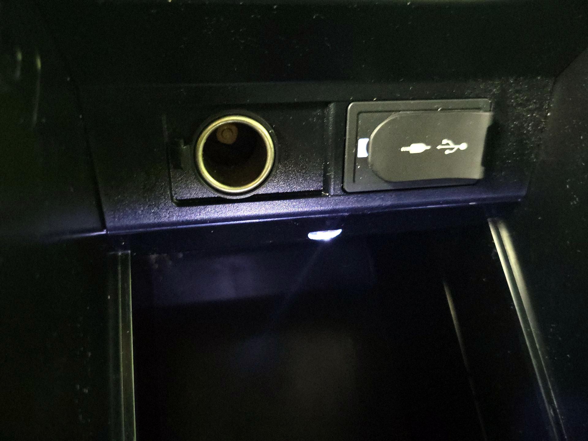 Thumbnail: 2018 Lexus RX - 19