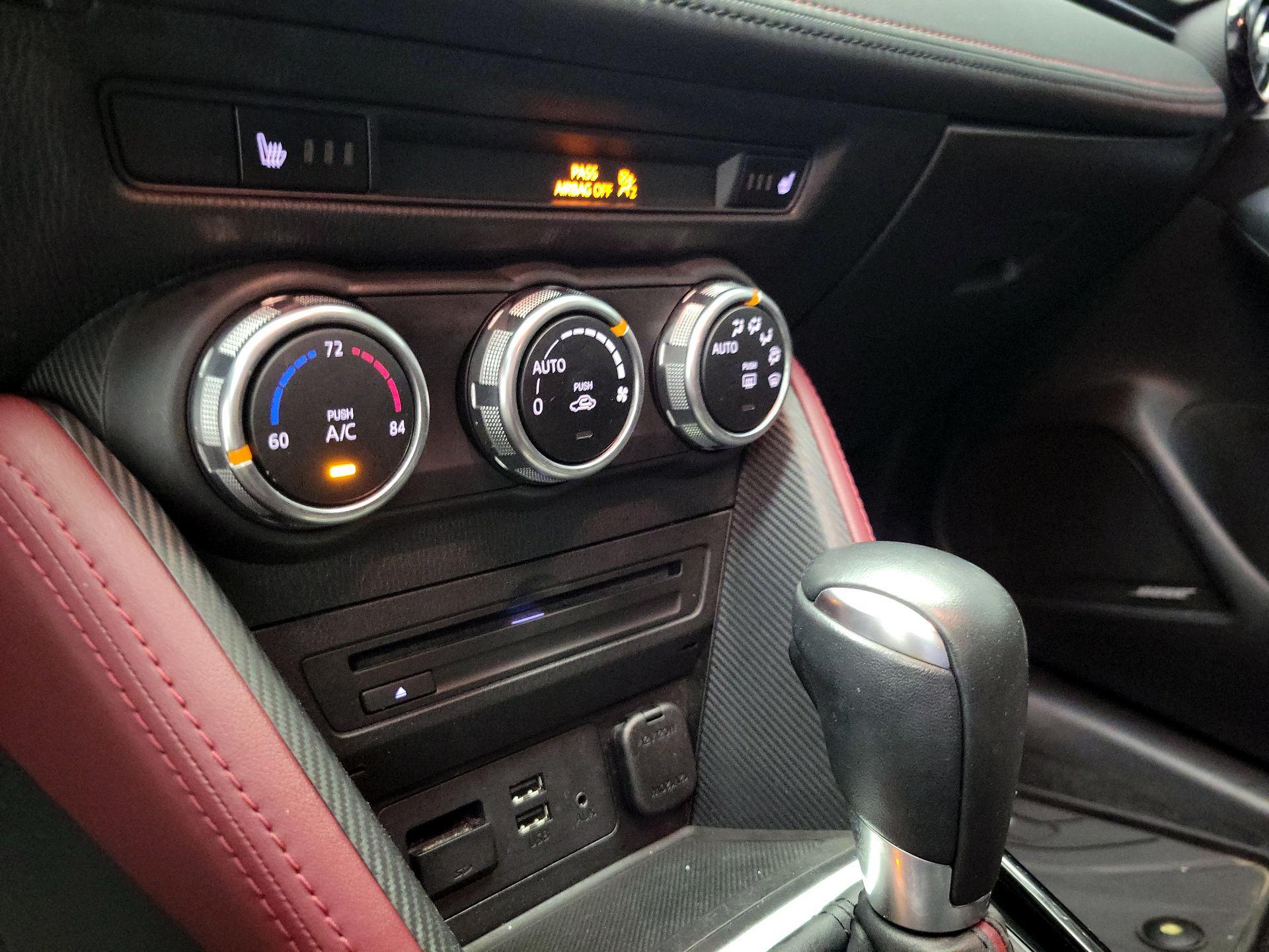 Thumbnail: 2016 Mazda CX-3 - 17