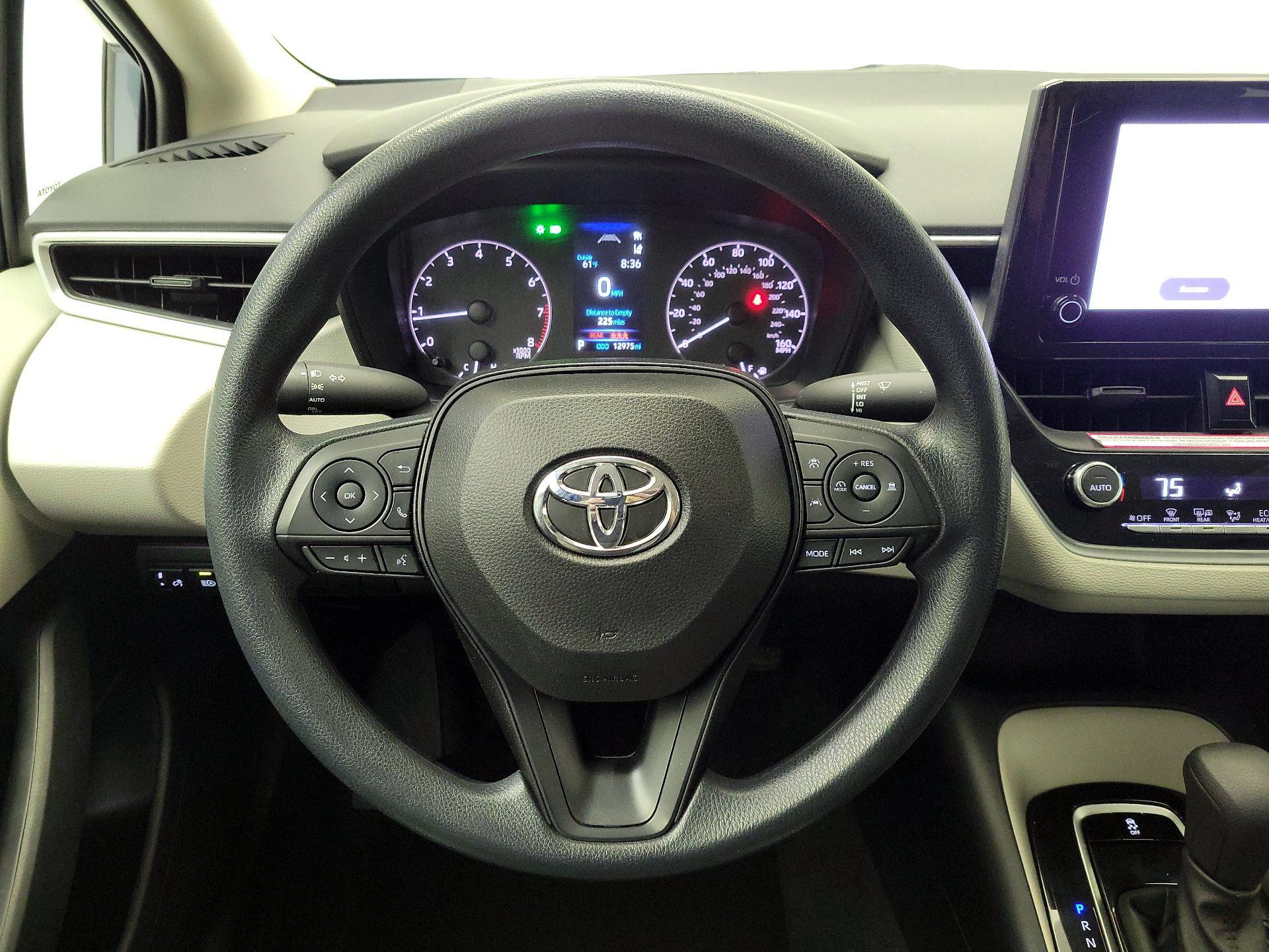 Thumbnail: 2023 Toyota Corolla - 10