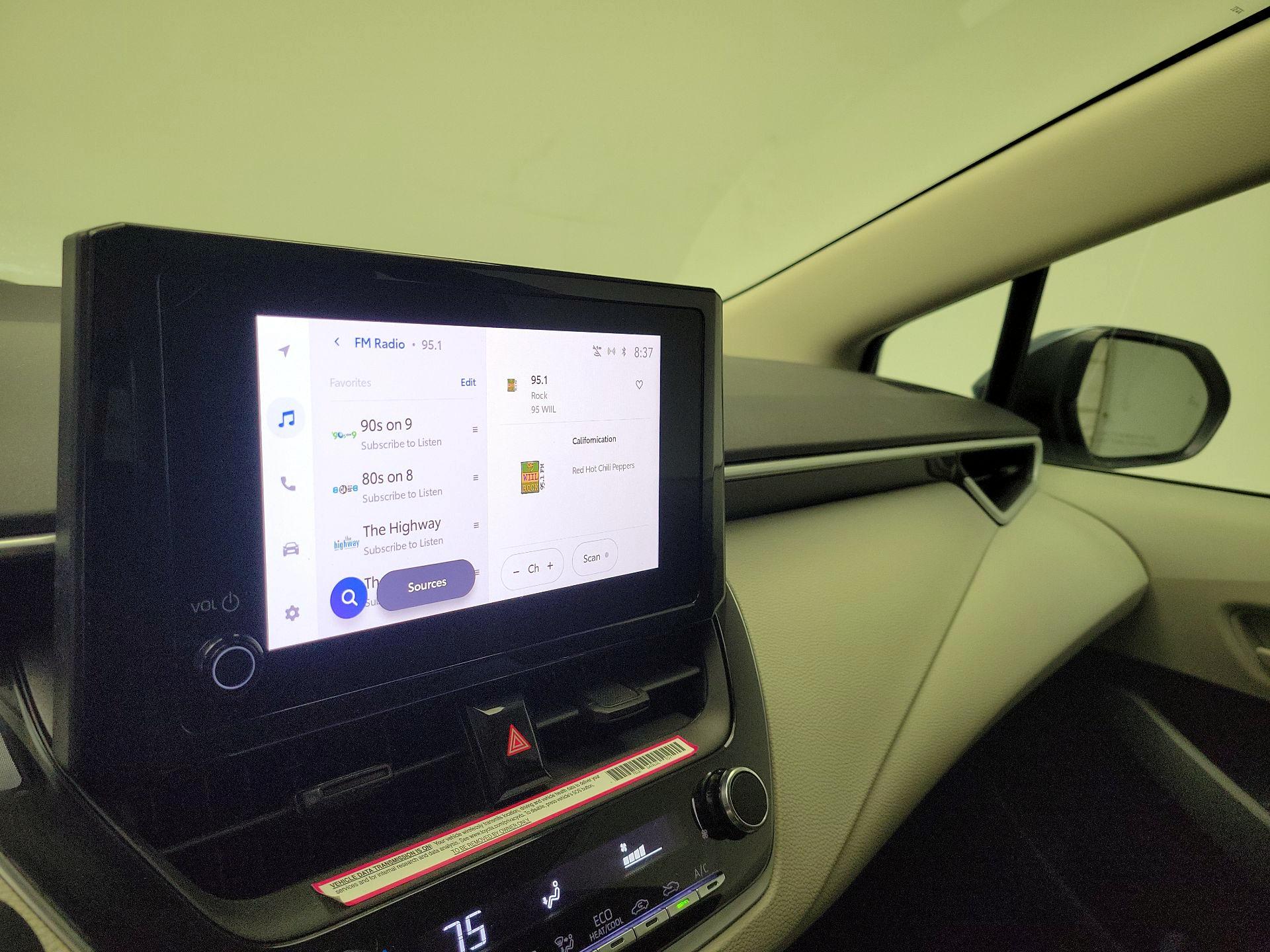 Thumbnail: 2023 Toyota Corolla - 15