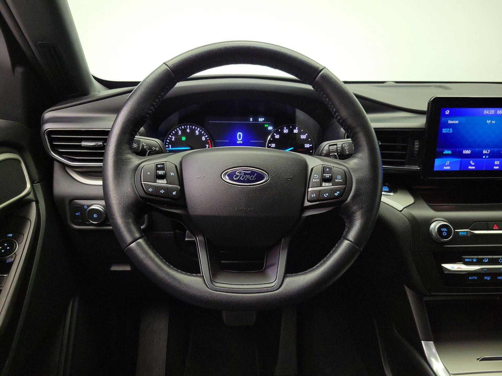 Thumbnail: 2020 Ford Explorer - 10