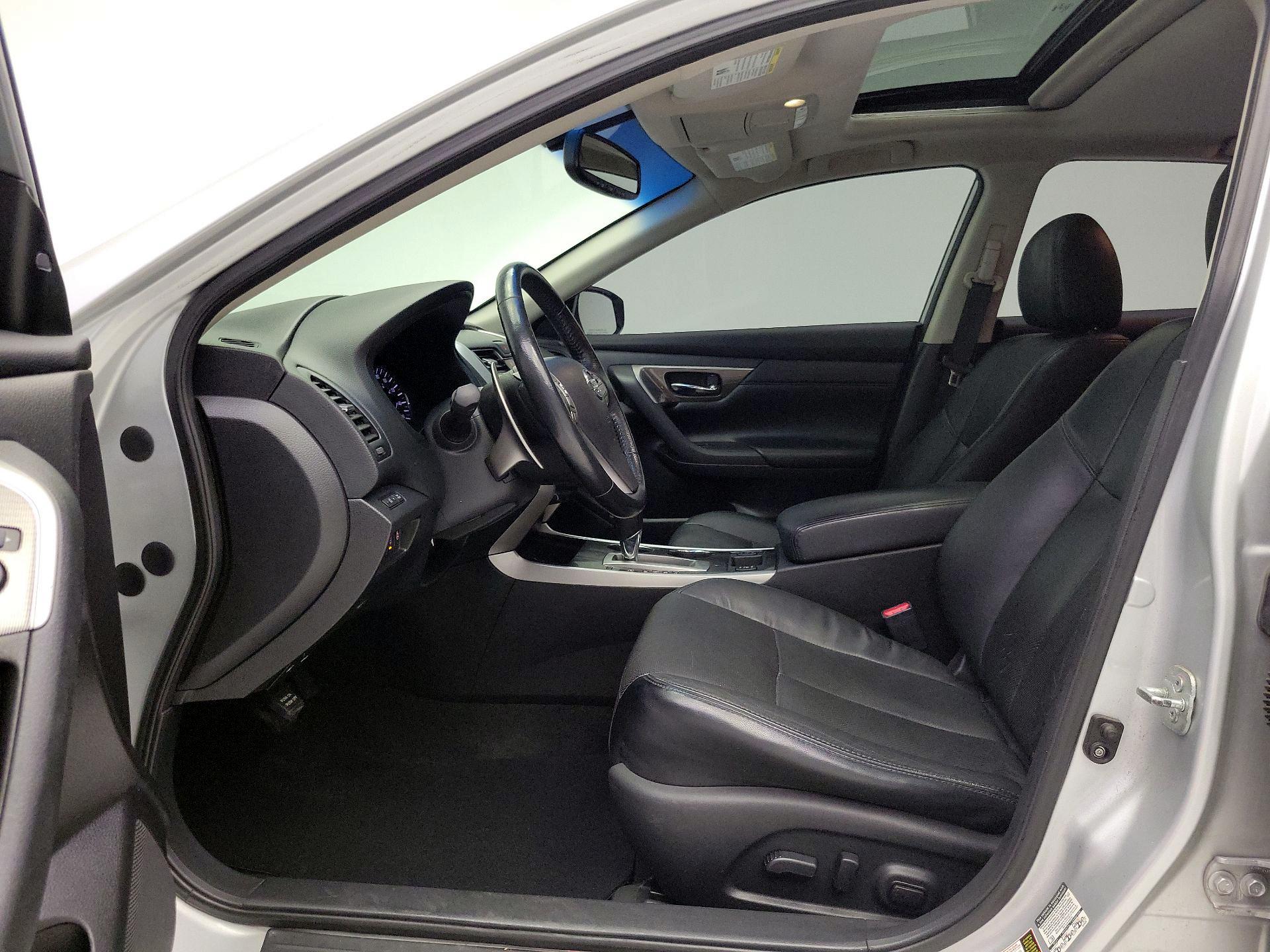 Thumbnail: 2014 Nissan Altima - 9