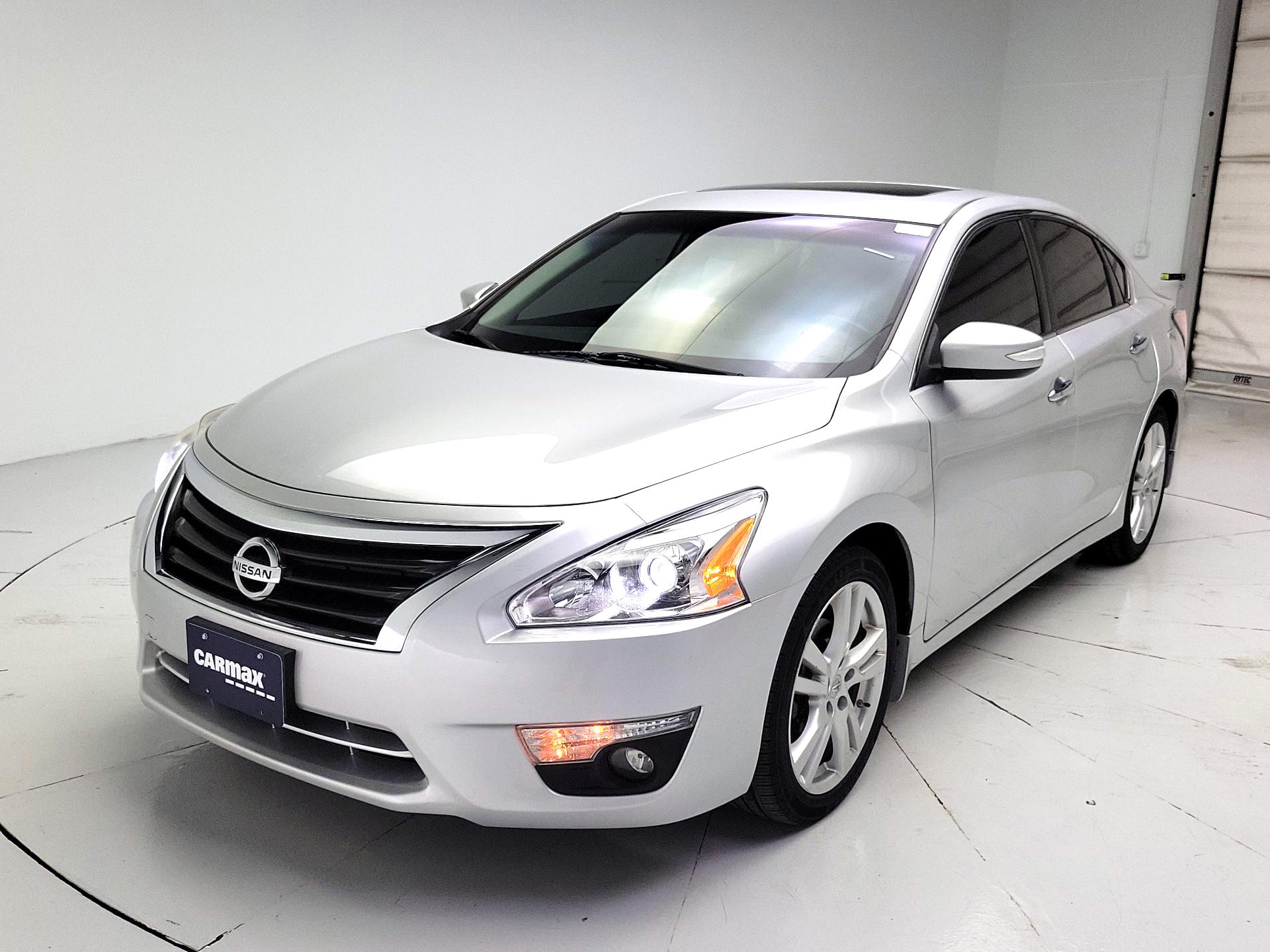 Thumbnail: 2014 Nissan Altima - 3