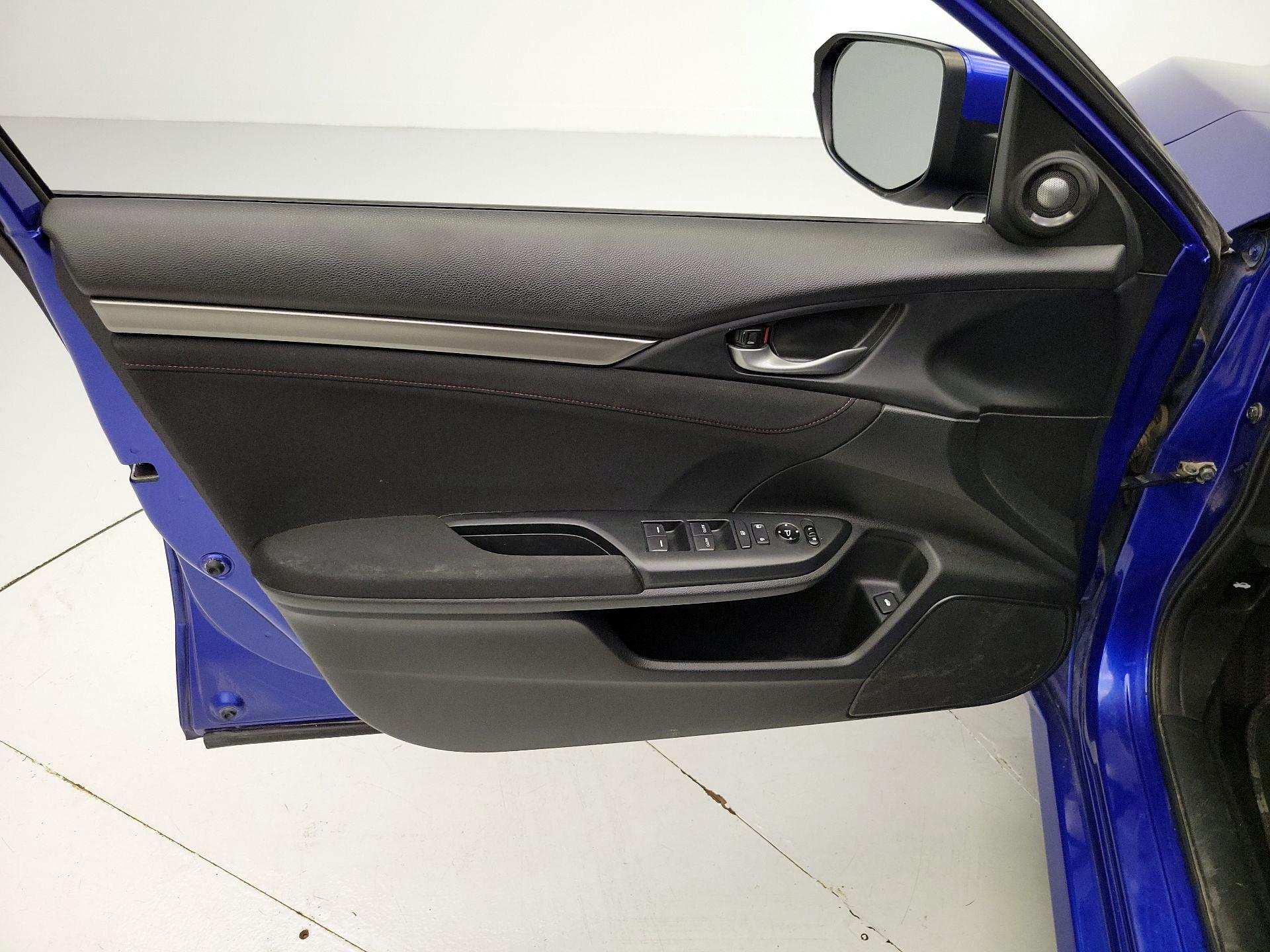 Thumbnail: 2019 Honda Civic - 12