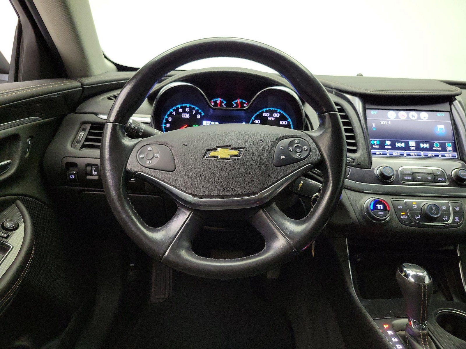 2017 Chevrolet Impala 1LT - Photo 11