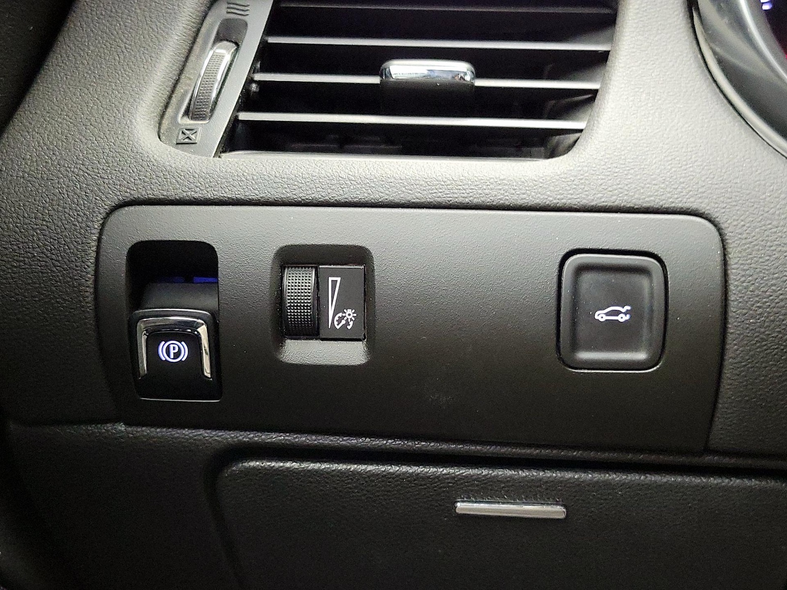 2017 Chevrolet Impala 1LT - Photo 14