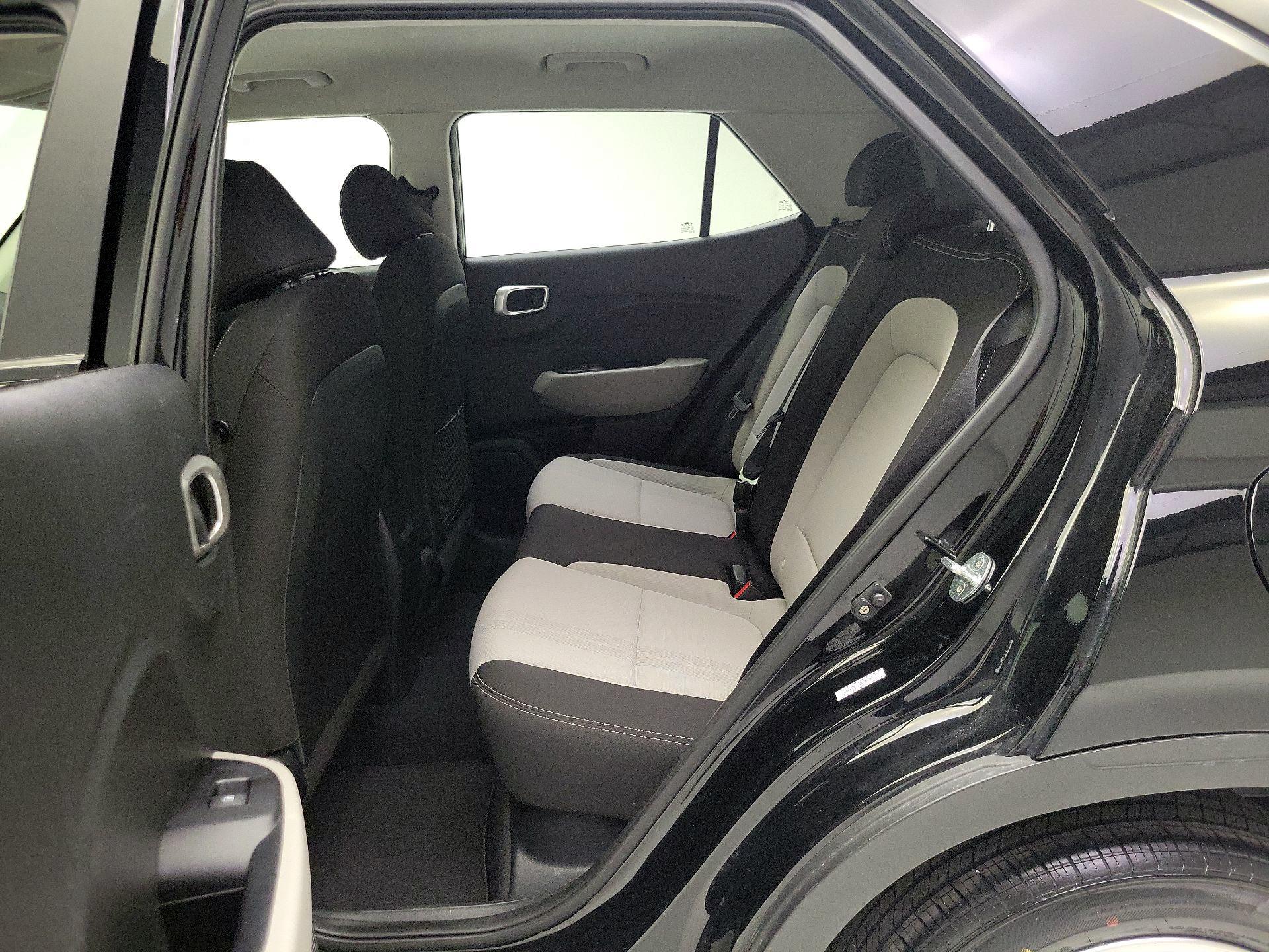 Thumbnail: 2020 Hyundai Venue - 19