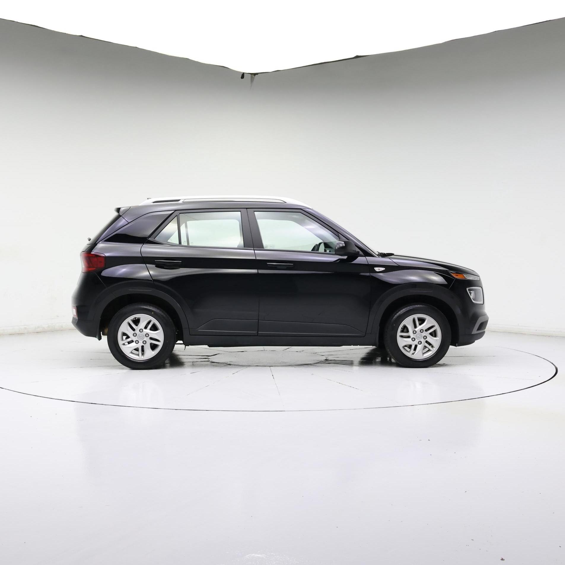 Thumbnail: 2020 Hyundai Venue - 3